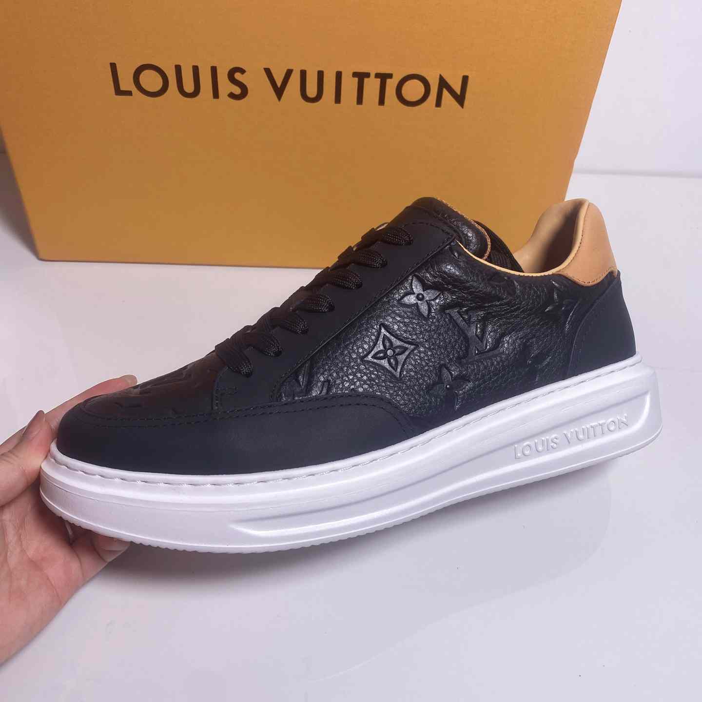 Louis Vuitton Beverly Hills Sneaker   1A8V43 - FashionPlug