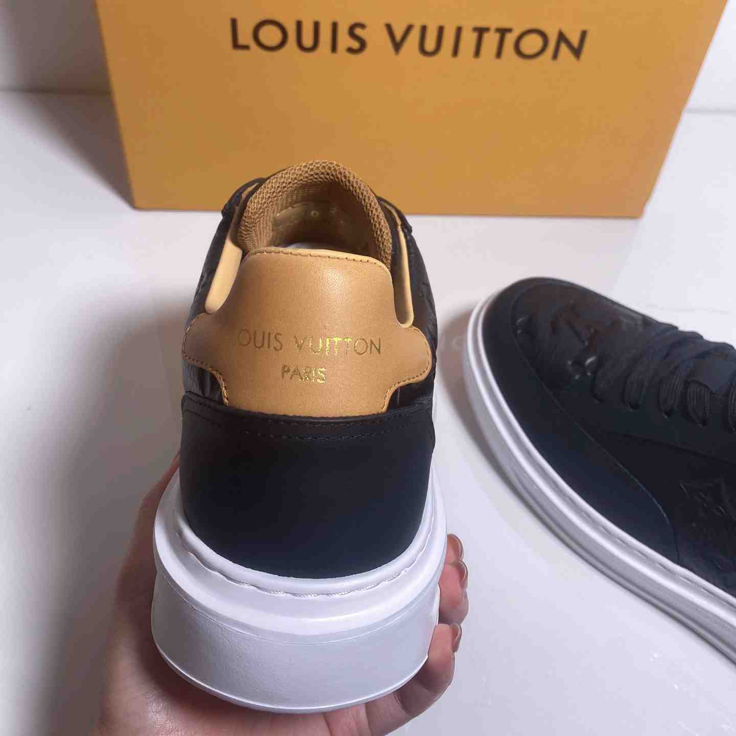 Louis Vuitton Beverly Hills Sneaker   1A8V43 - FashionPlug