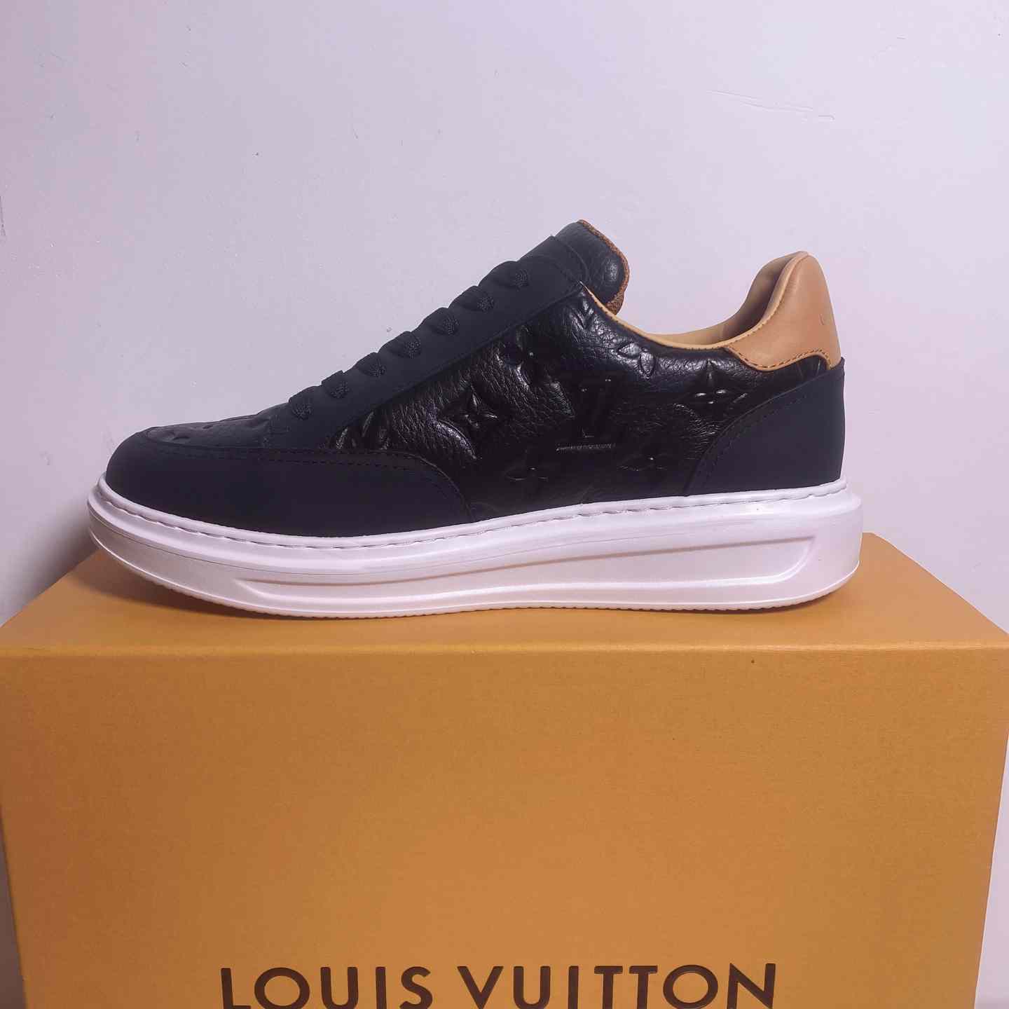 Louis Vuitton Beverly Hills Sneaker   1A8V43 - FashionPlug
