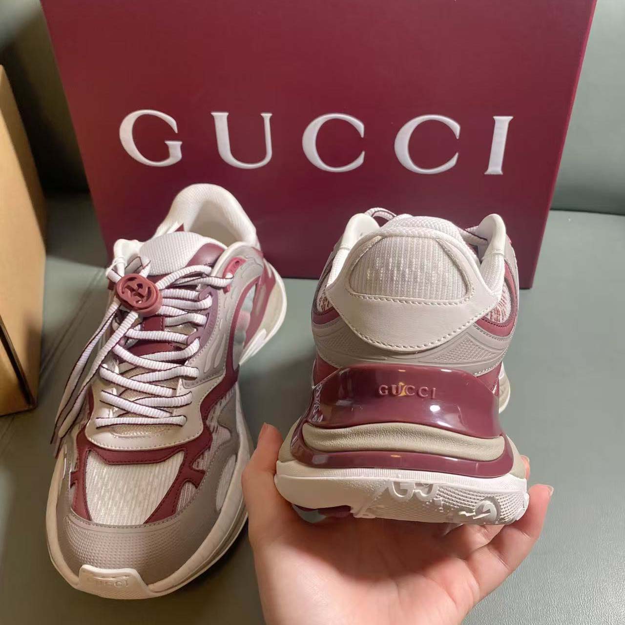Gucci Men's Gucci 2.0 Sneaker - FashionPlug