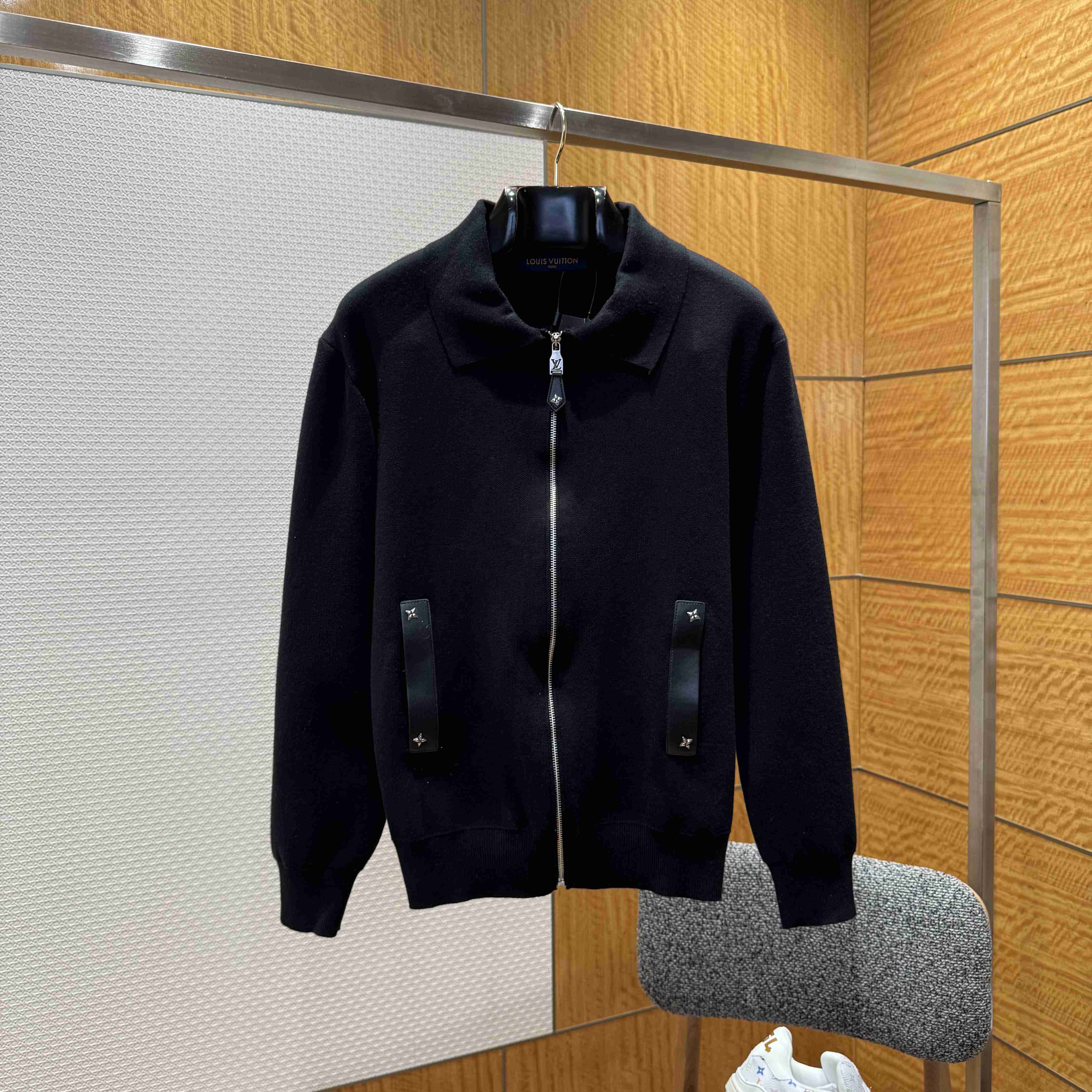 Louis Vuitton Knit Blouson With Leather Details   1AH346 - FashionPlug