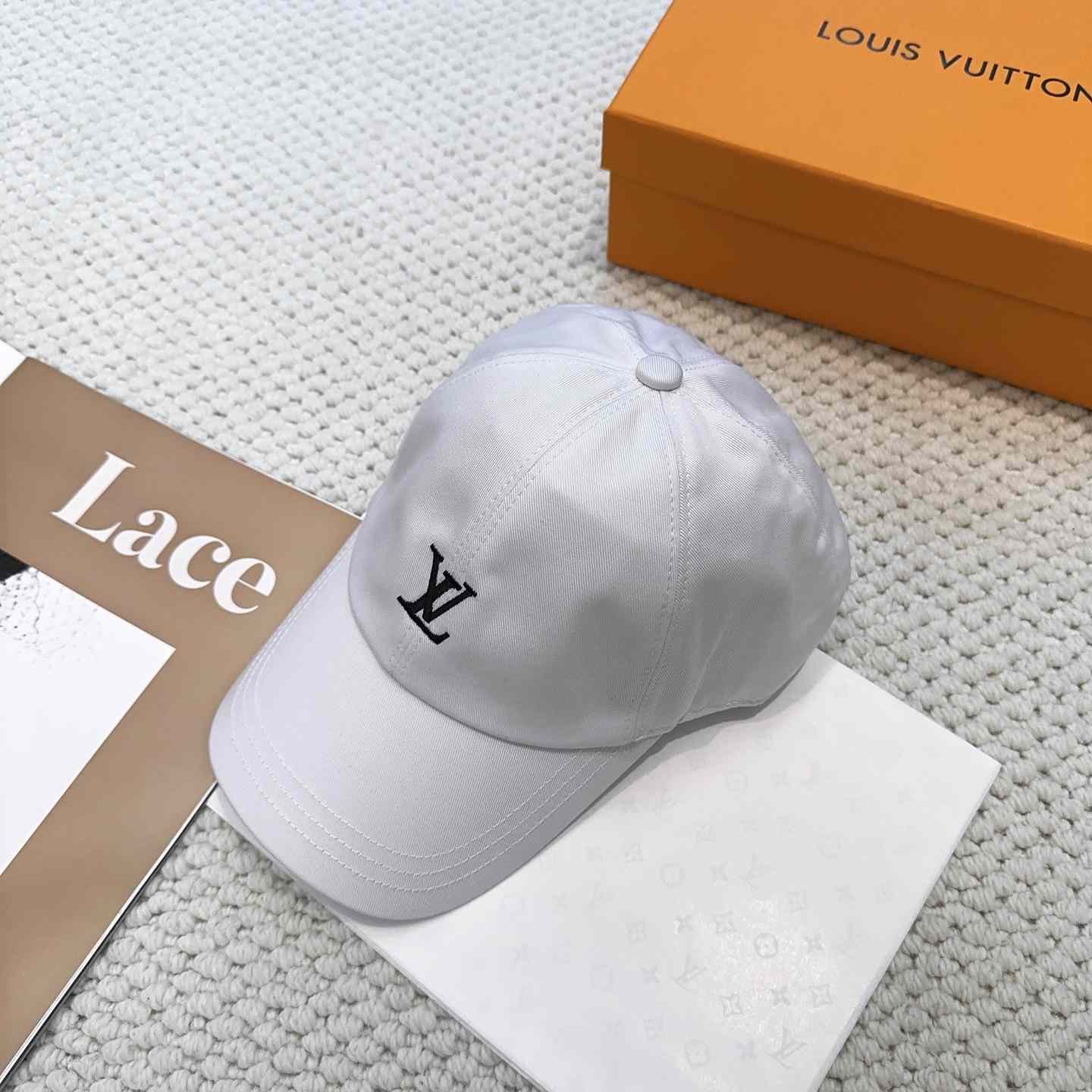Louis Vuitton Cap - FashionPlug