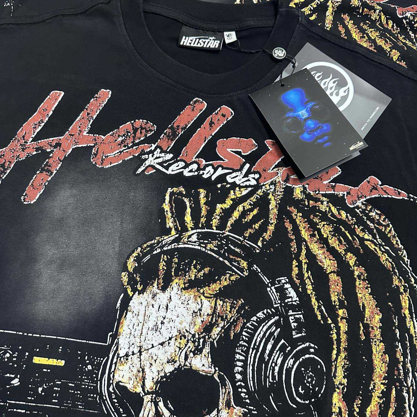 Hellstar Classic T-Shirt  - FashionPlug