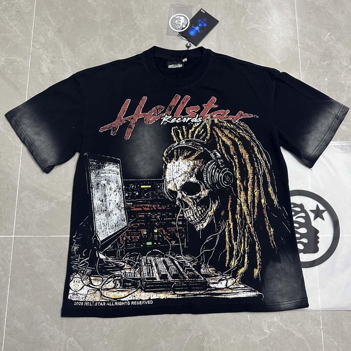 Hellstar Classic T-Shirt  - FashionPlug