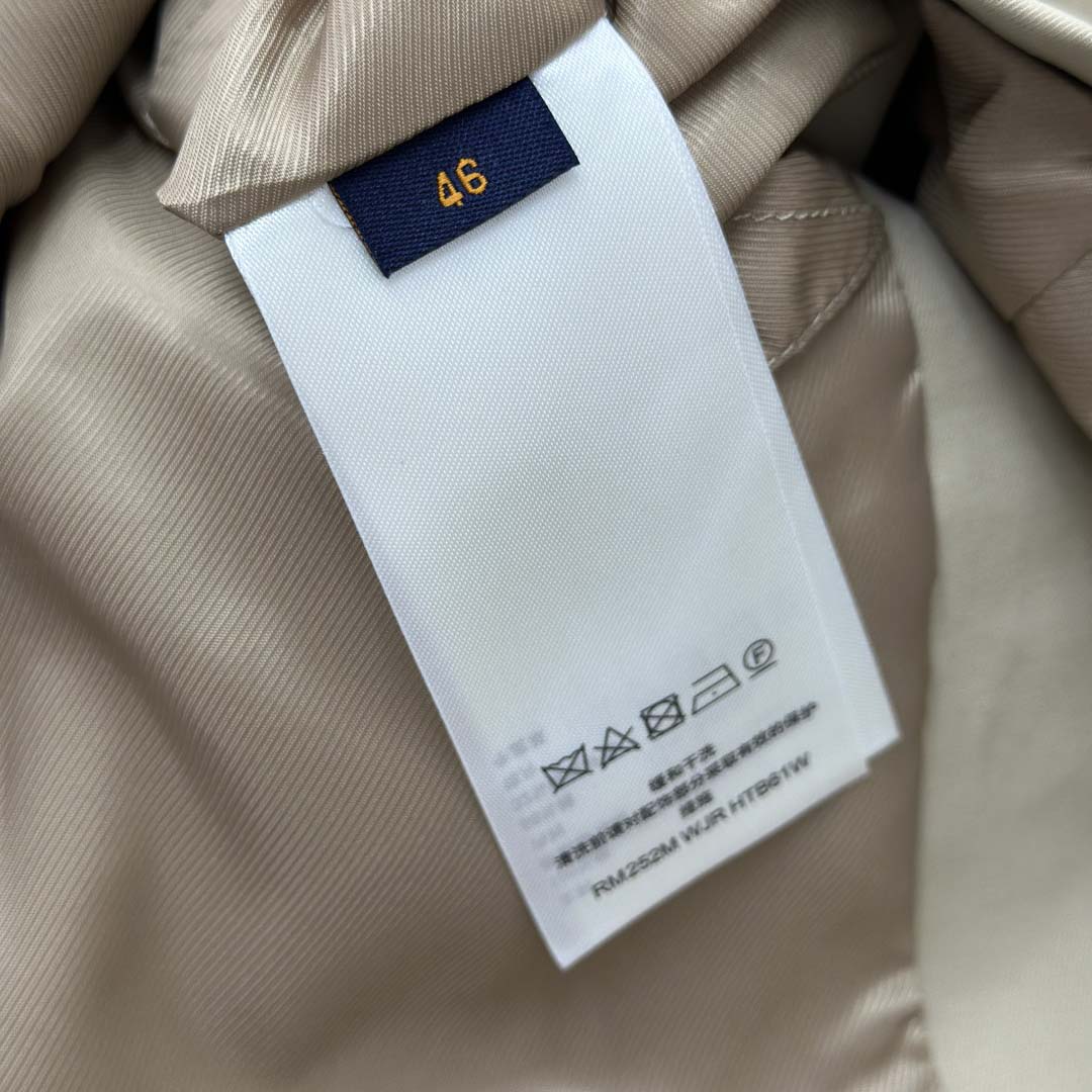 Louis Vuitton Workwear Gardening Jacket   1AILNW  - FashionPlug