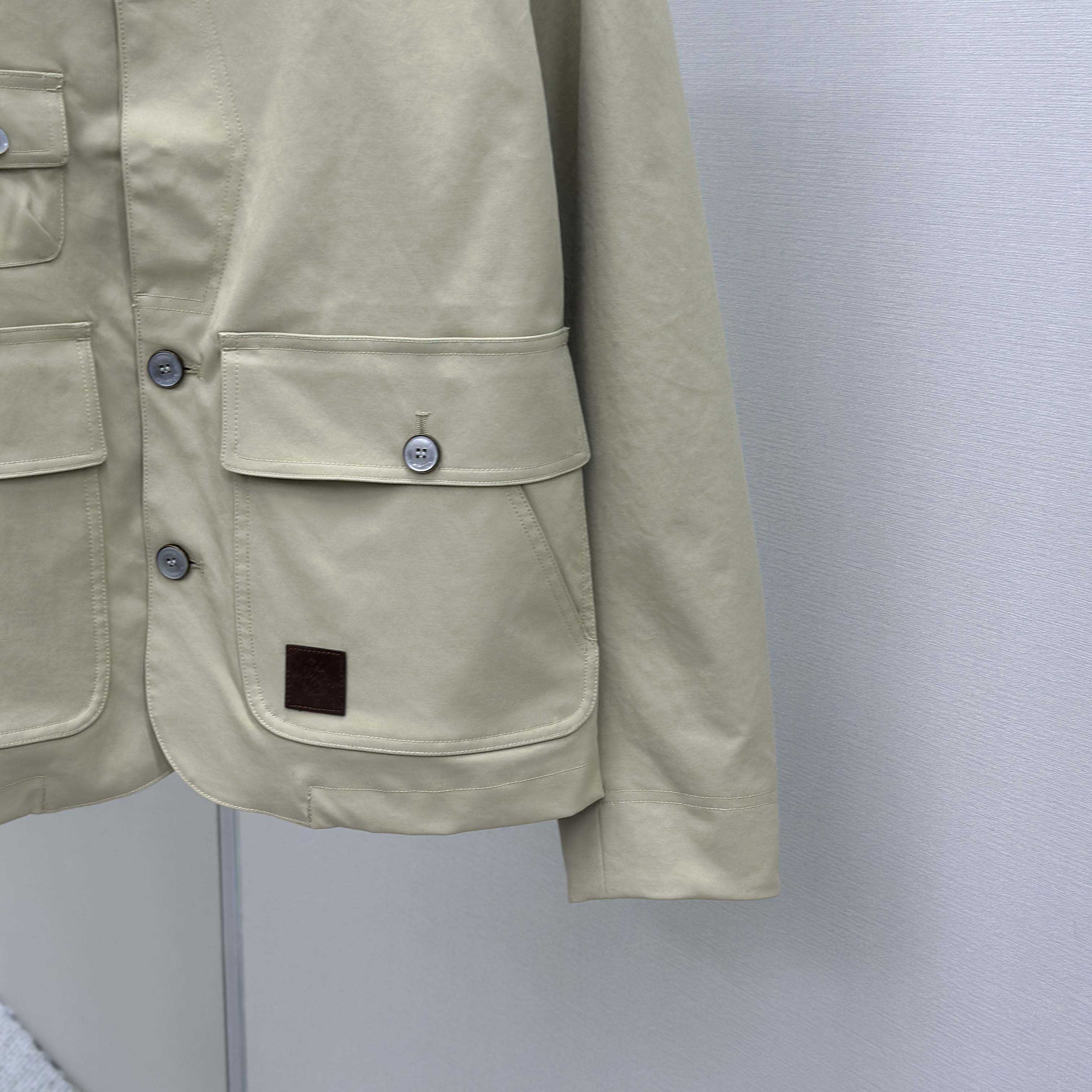 Louis Vuitton Workwear Gardening Jacket   1AILNW  - FashionPlug