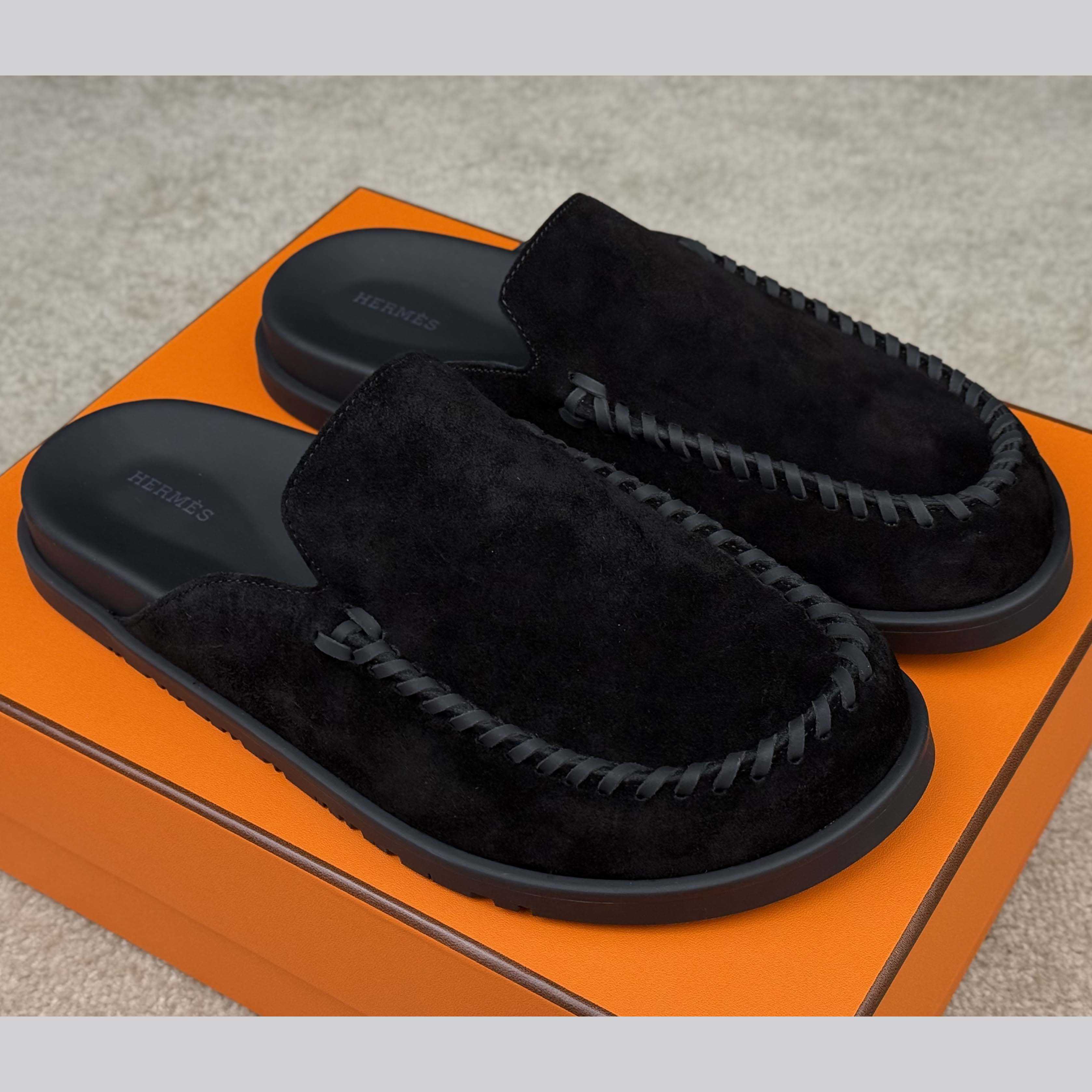 Hermes Johan Mule - FashionPlug