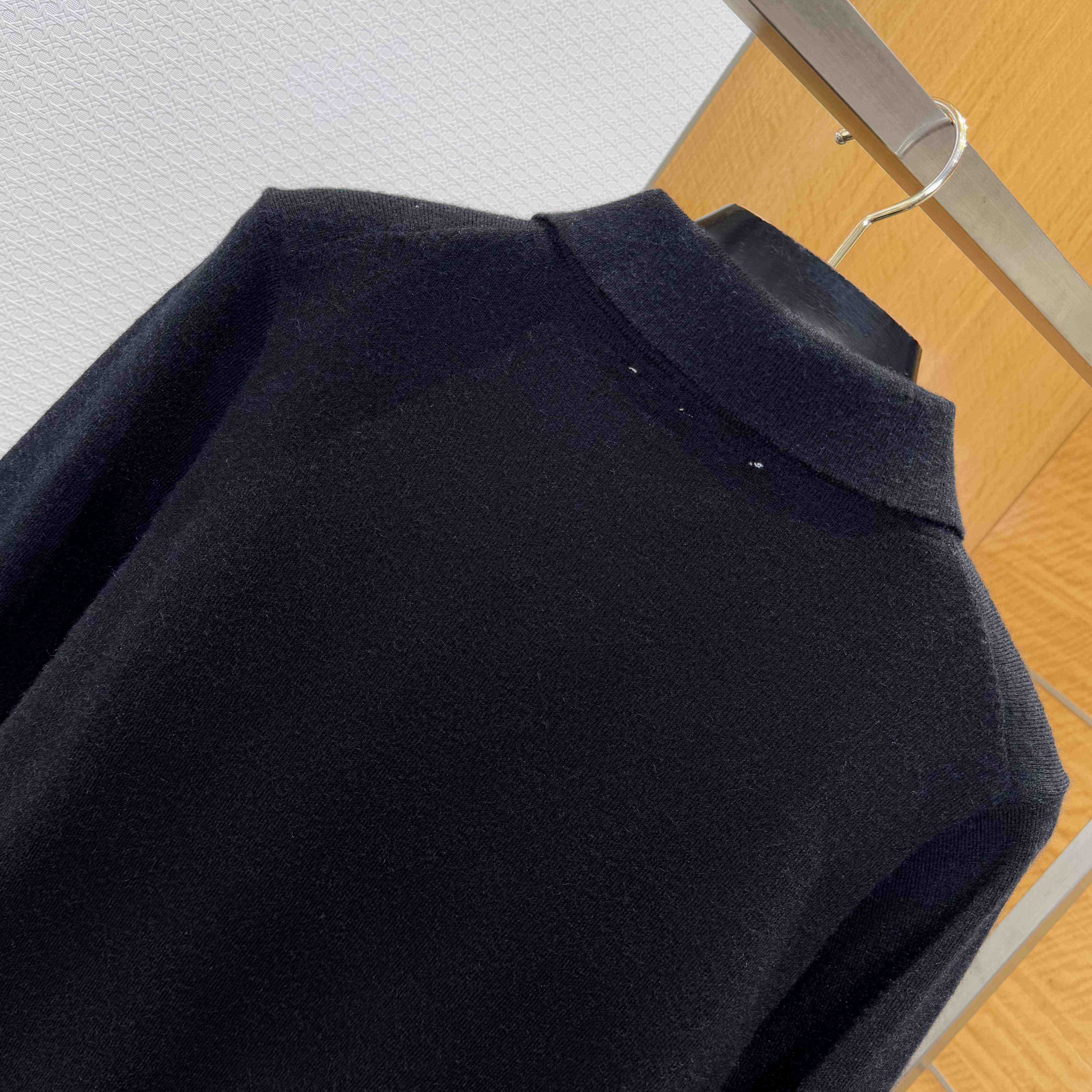 Burberry Long-sleeve Cashmere Blend Polo Shirt - FashionPlug