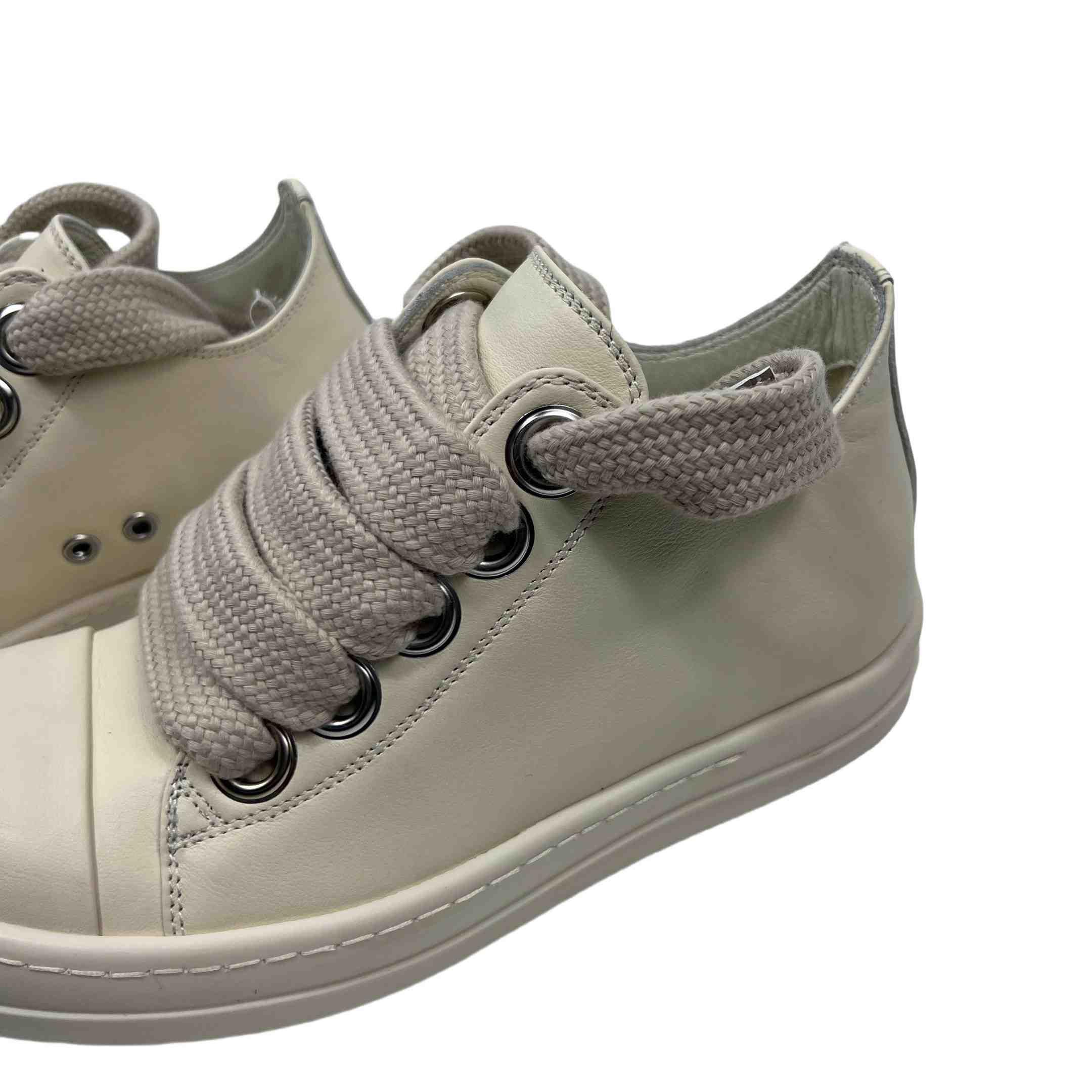 Rick Owens Lido Low Top Sneaks Jumbo Laced Milk - FashionPlug