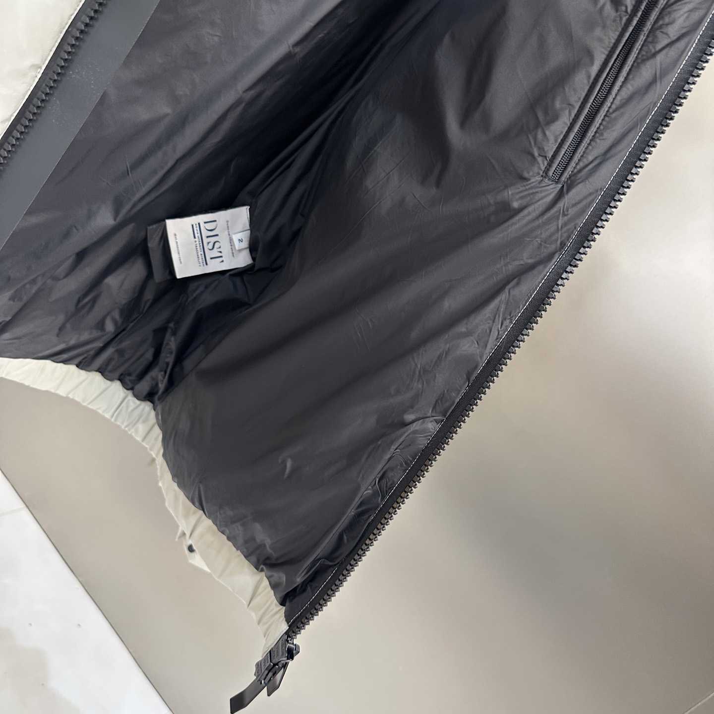 Moncler Short Down Jacket - FashionPlug