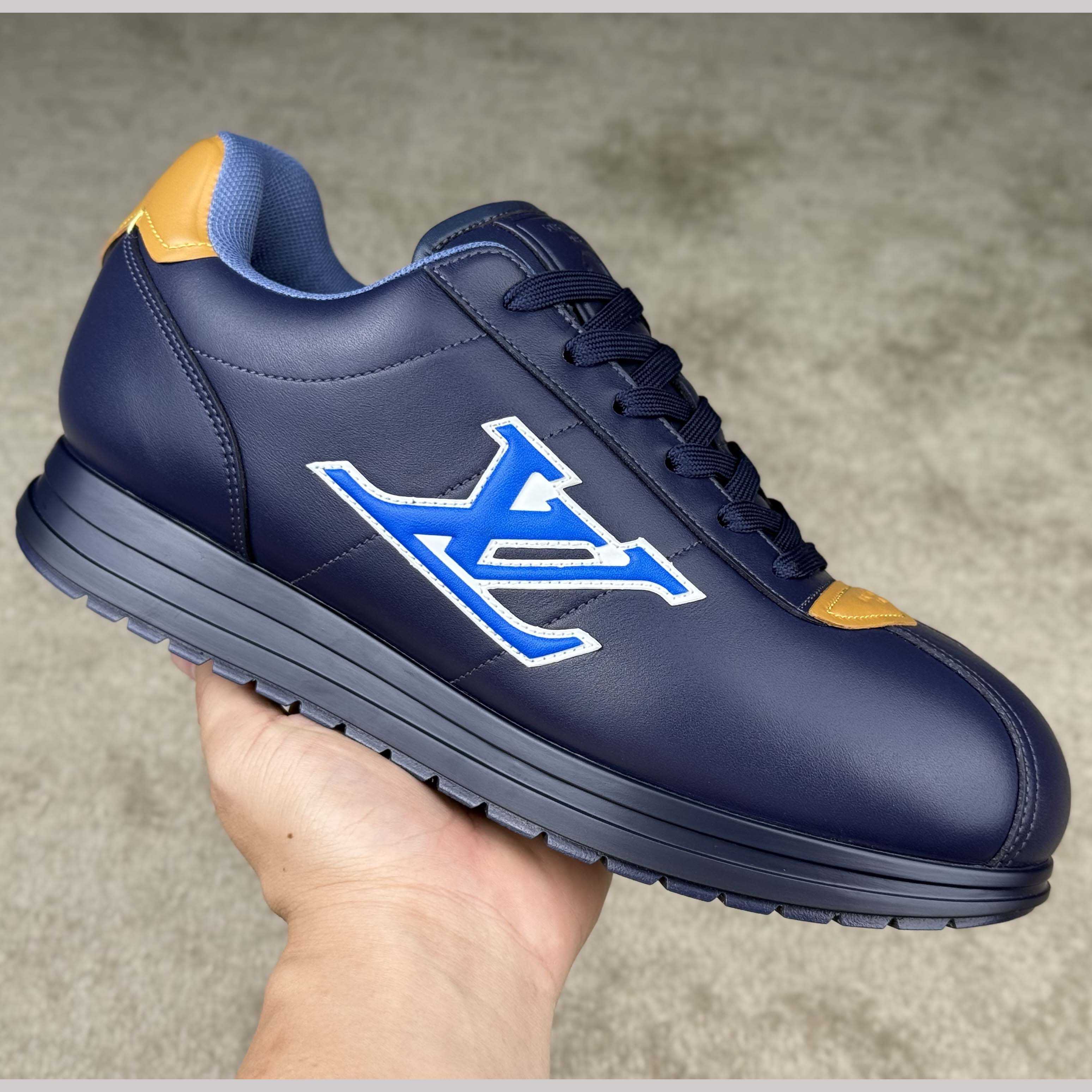 Louis Vuitton LV BUTTERSOFT Sneaker    1AIKI3 - FashionPlug