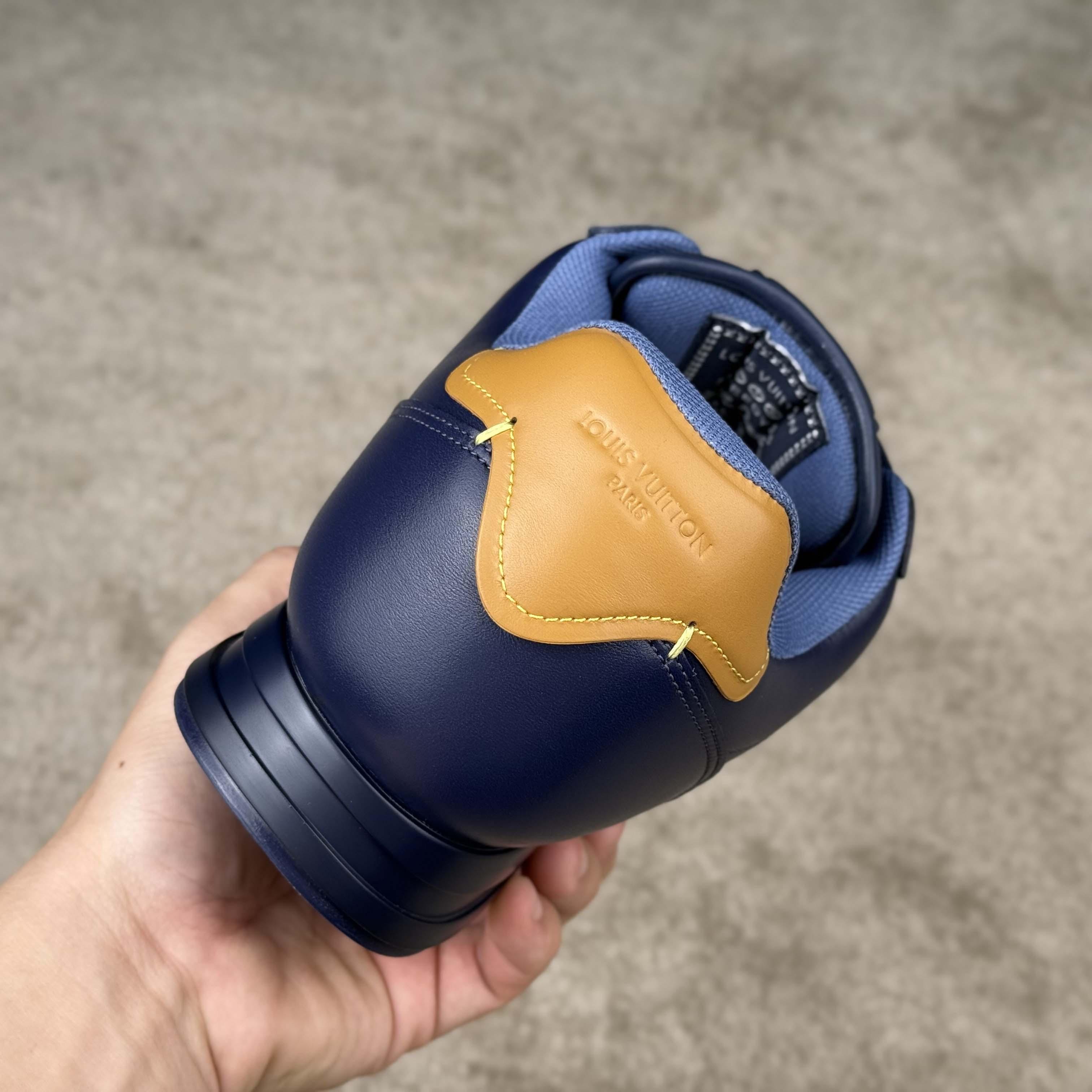 Louis Vuitton LV BUTTERSOFT Sneaker    1AIKI3 - FashionPlug