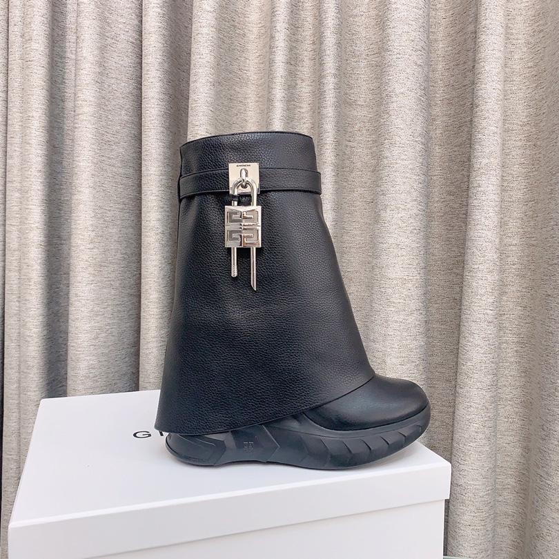 Givenchy Shark Lock Boots - FashionPlug