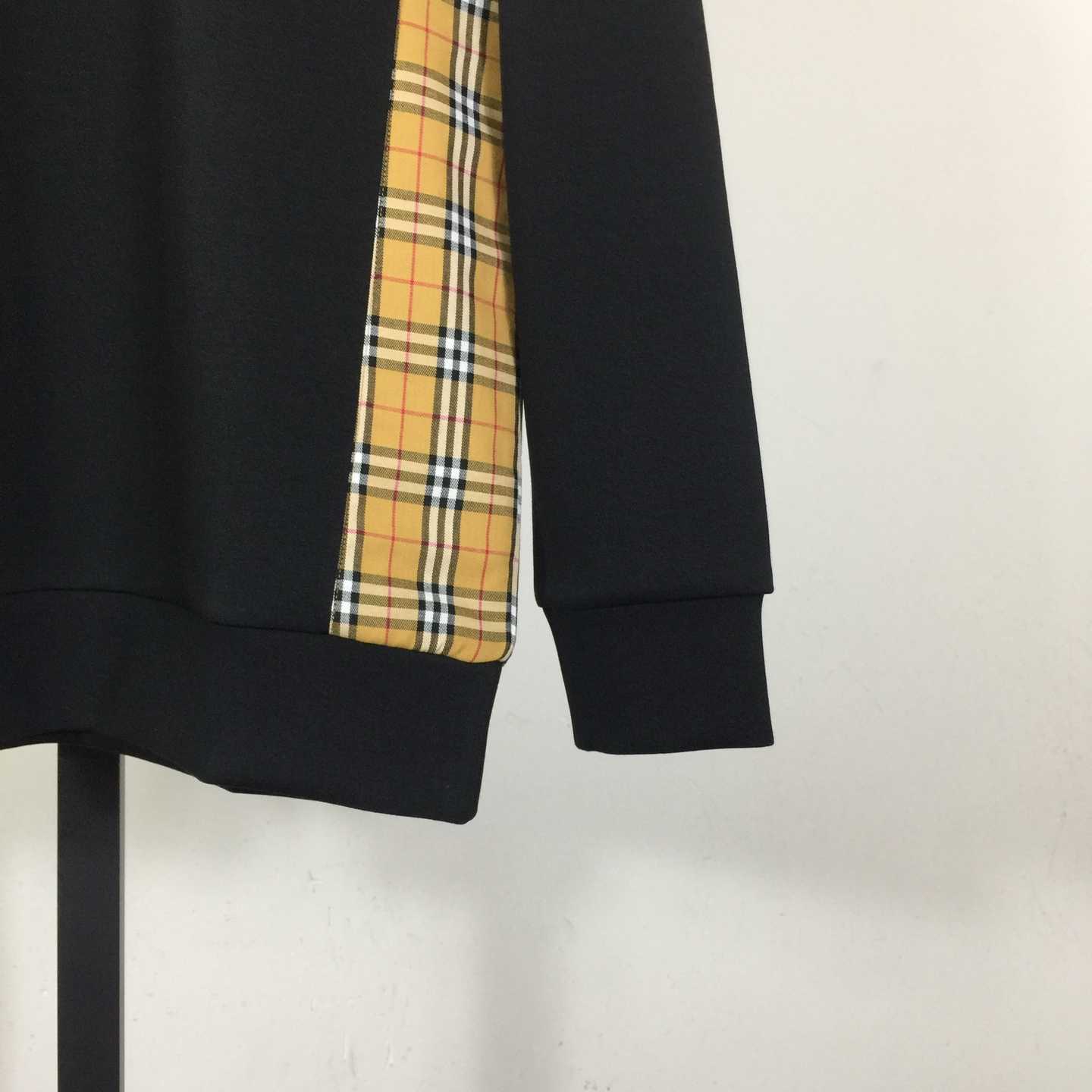 Burberry Cotton Sweatshirt - FashionPlug