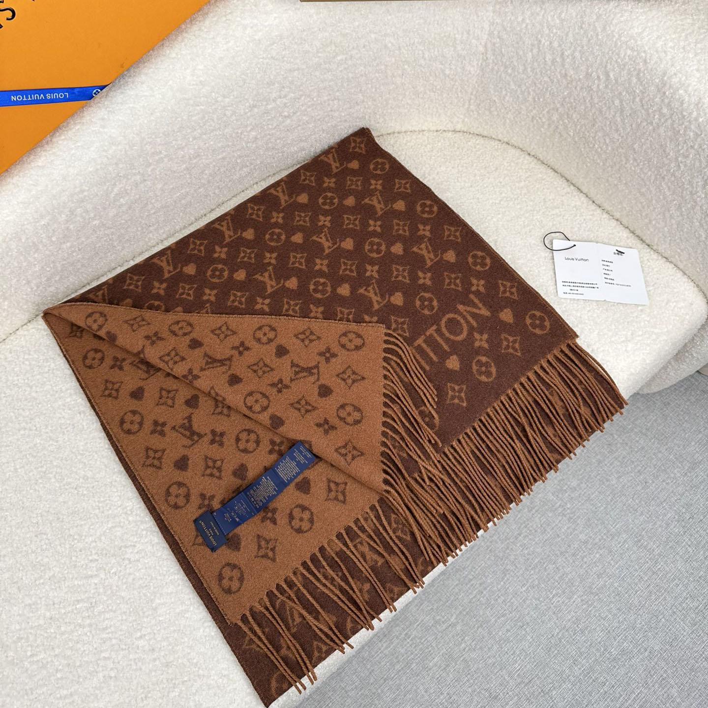 Louis Vuitton Game On Scarf   45*180cm - FashionPlug