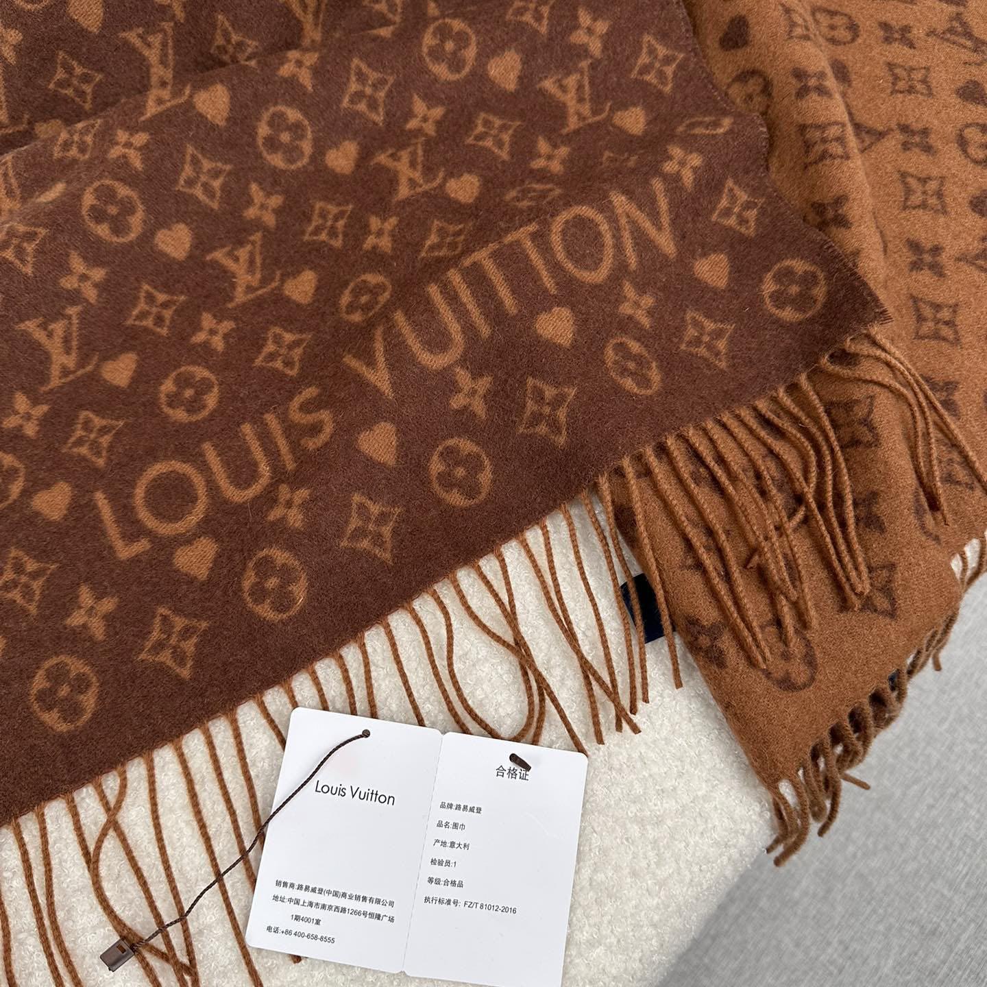 Louis Vuitton Game On Scarf   45*180cm - FashionPlug