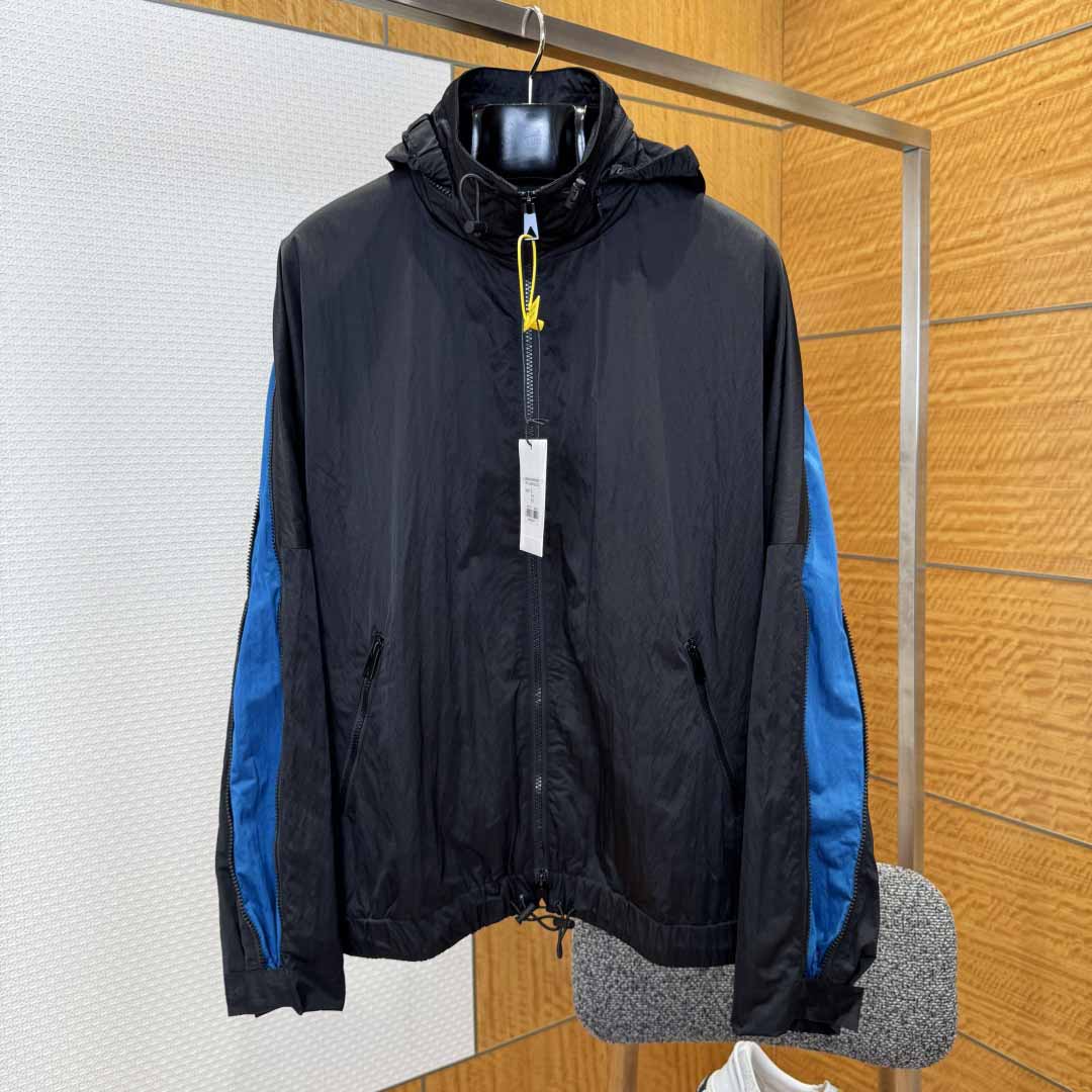 Bottega Veneta Contrasting Zipper Tech Nylon Jacket And Pants - FashionPlug