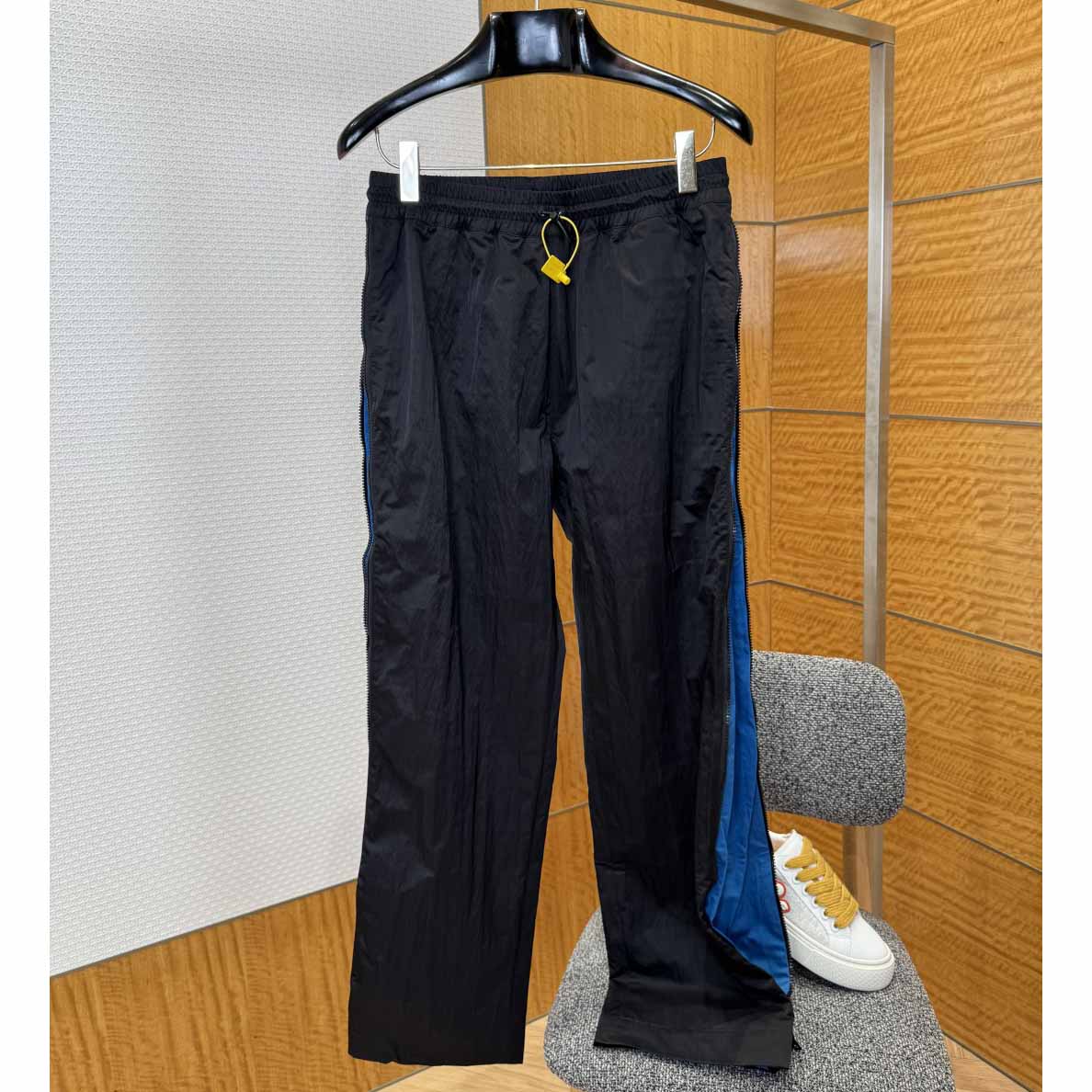 Bottega Veneta Contrasting Zipper Tech Nylon Jacket And Pants - FashionPlug