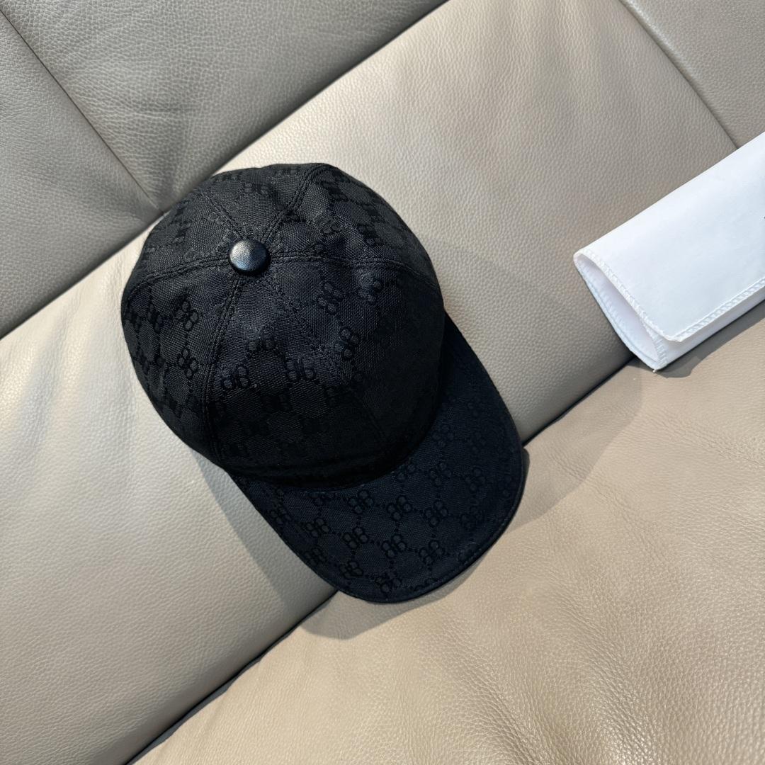Balenciaga Cap - FashionPlug