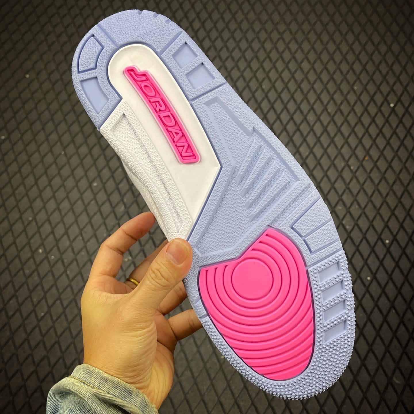 Air Jordan 3 Retro “White & Sport Blue” – HQ0784-101 - FashionPlug