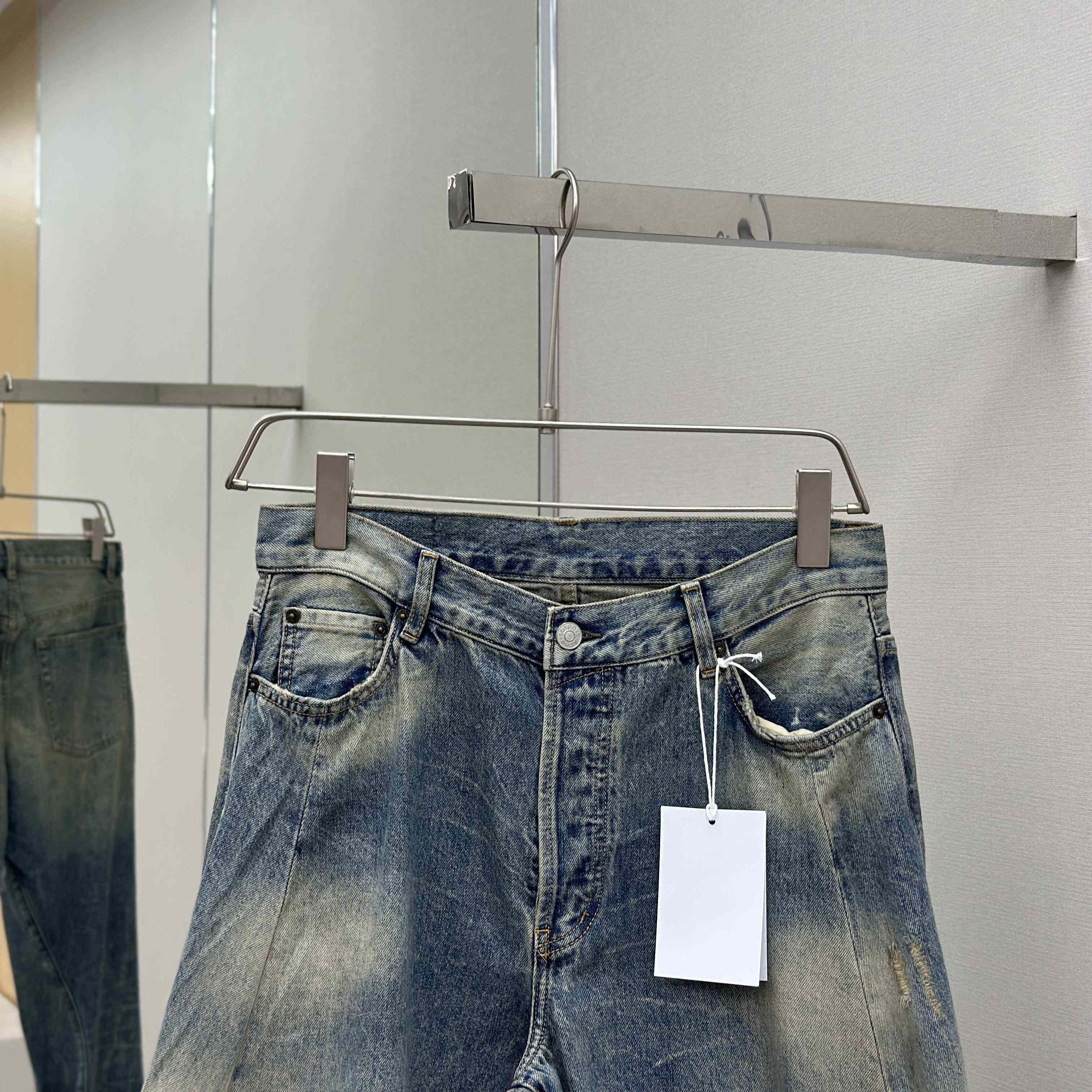 Acne Studios - Loose Fit Jeans - 2023 - FashionPlug