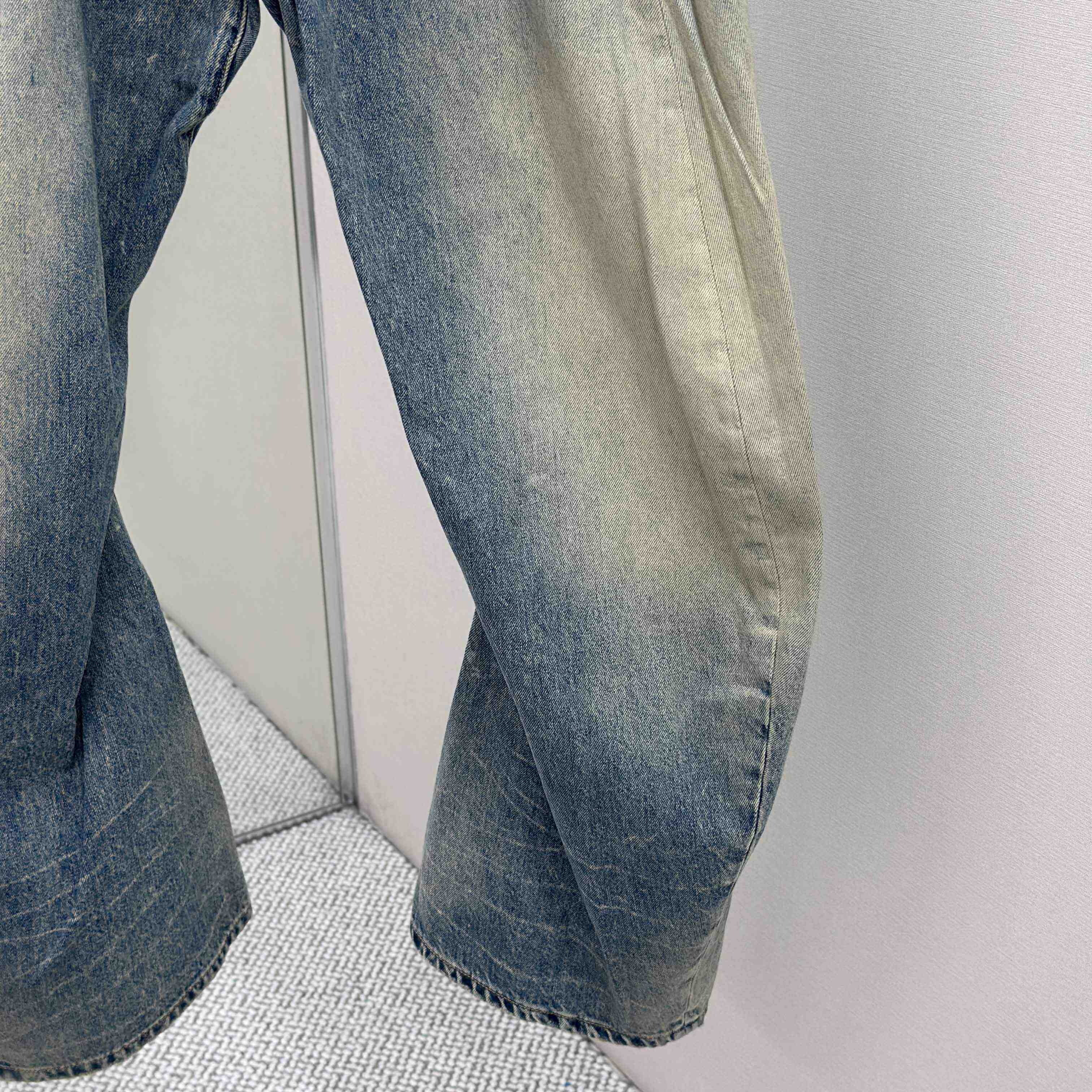 Acne Studios - Loose Fit Jeans - 2023 - FashionPlug