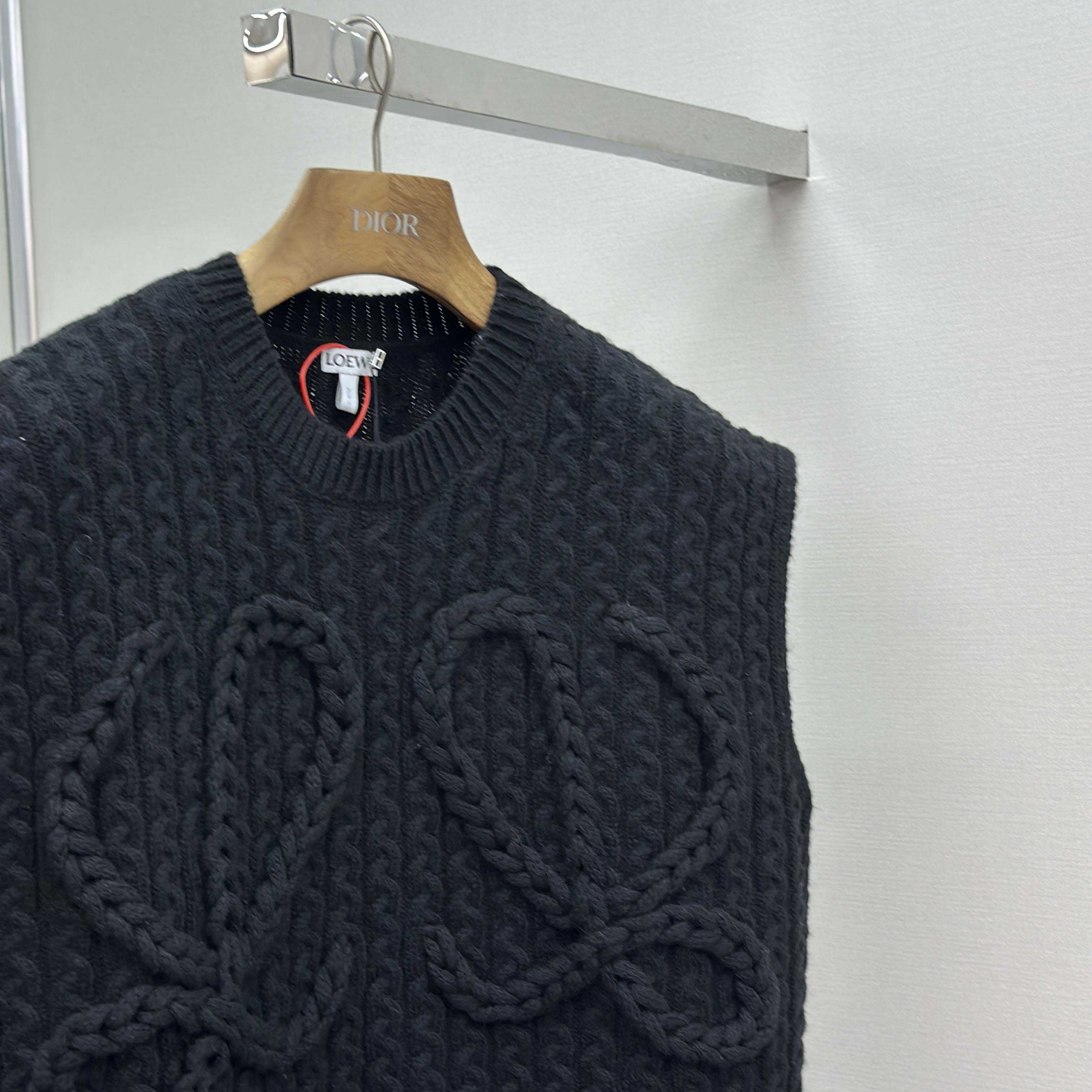 Loewe Vest In Wool - FashionPlug