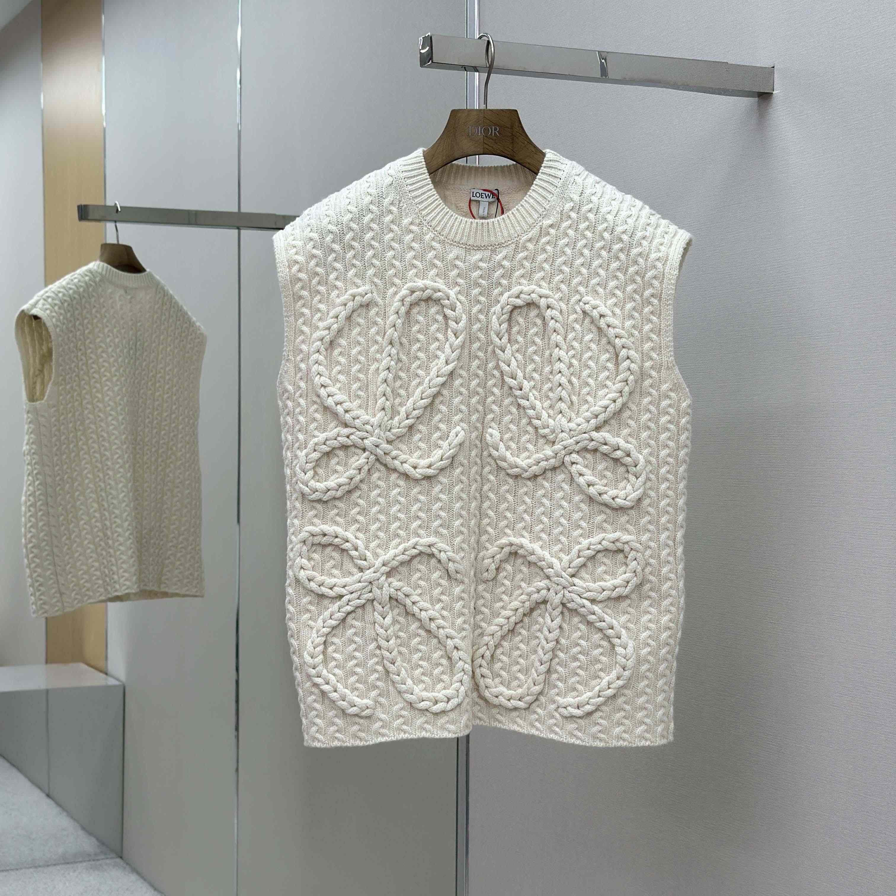 Loewe Vest In Wool - FashionPlug