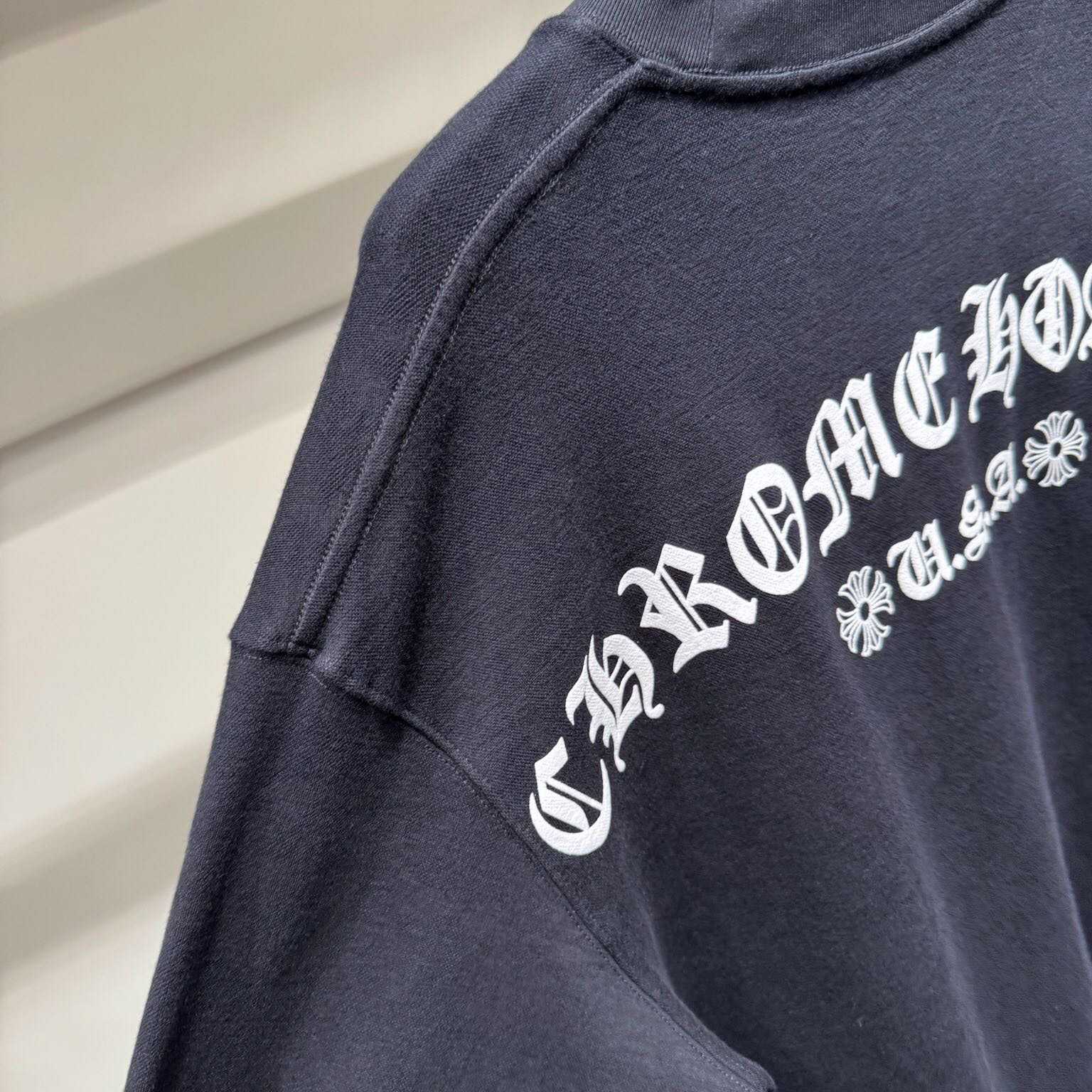 Chrome Hearts Sweatshirt  - FashionPlug