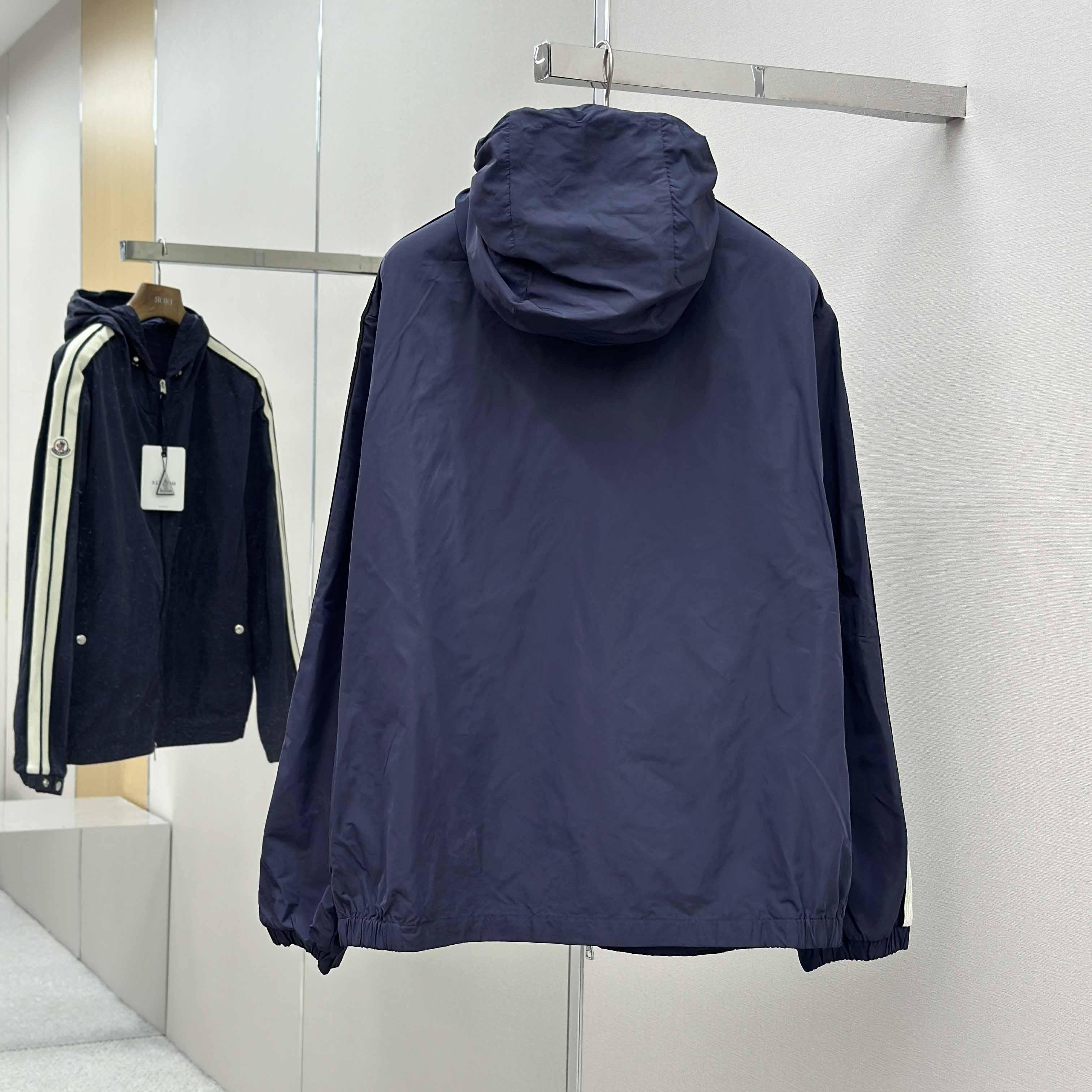 Moncler Olan Jacket - FashionPlug