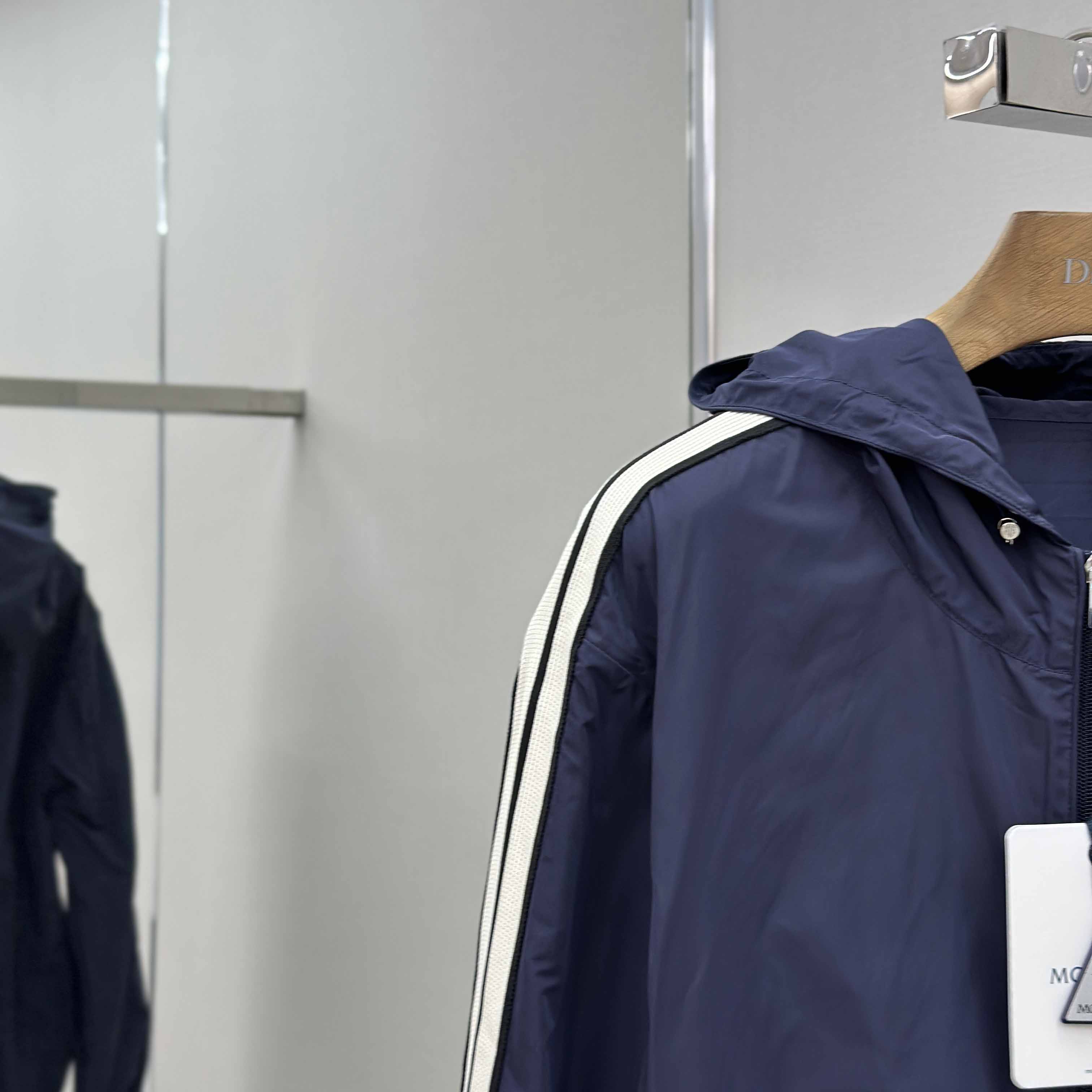 Moncler Olan Jacket - FashionPlug