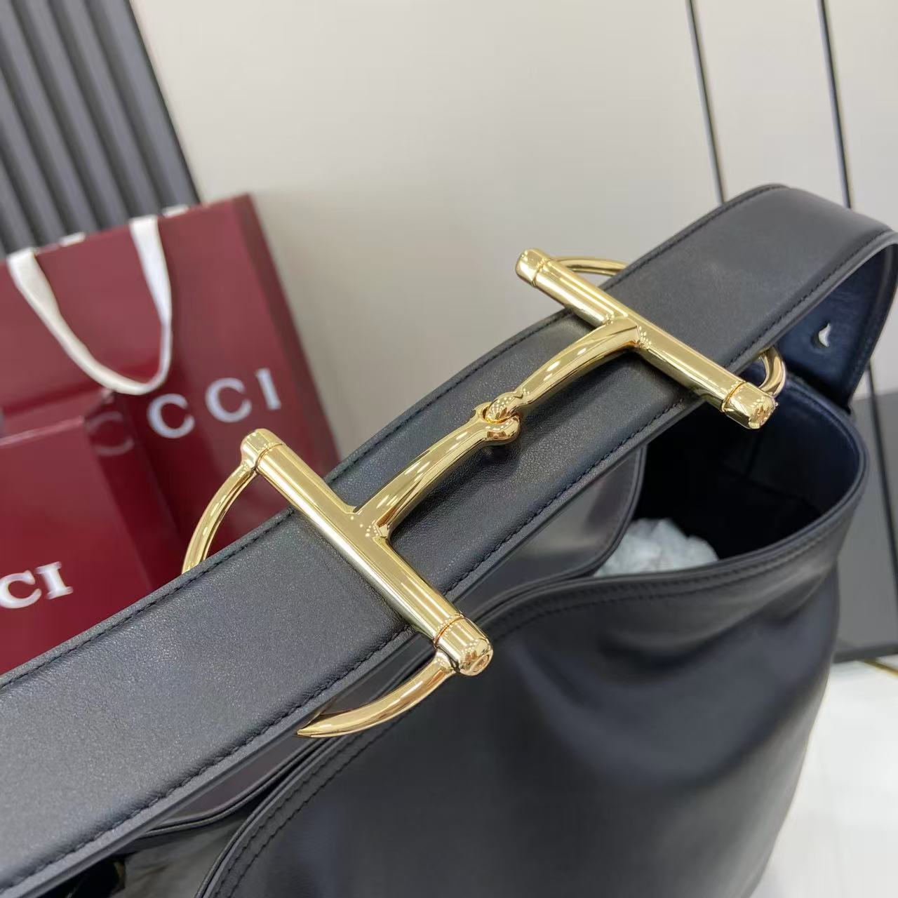 Gucci Beatrix Medium Tote Bag - FashionPlug