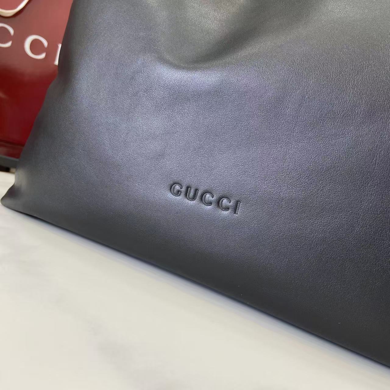 Gucci Beatrix Medium Tote Bag - FashionPlug