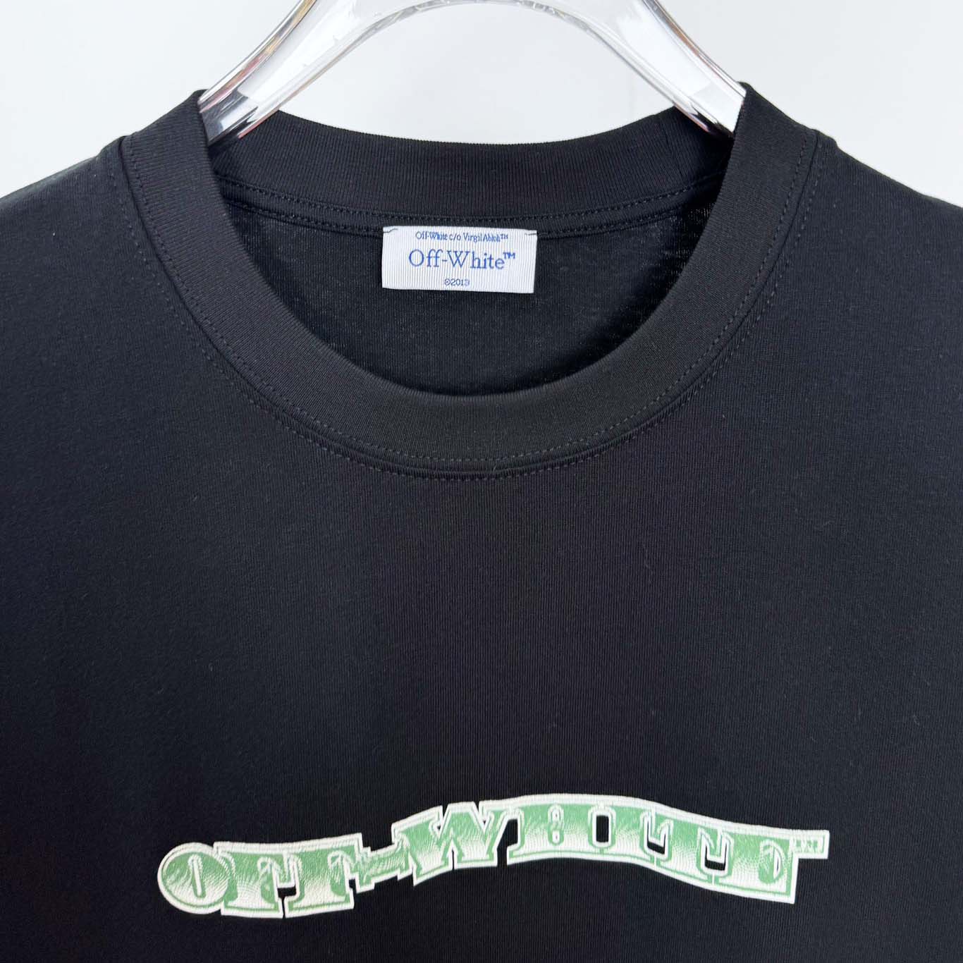Off-White Cash Arrow T-shirt - FashionPlug