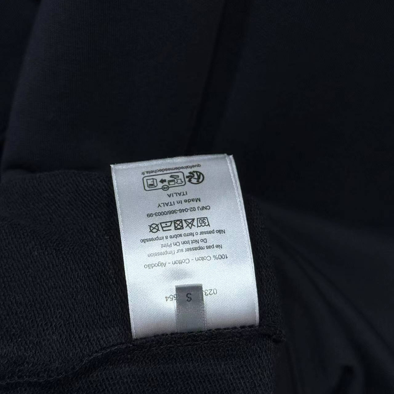 Dior Montaigne Sweatshirt  - FashionPlug