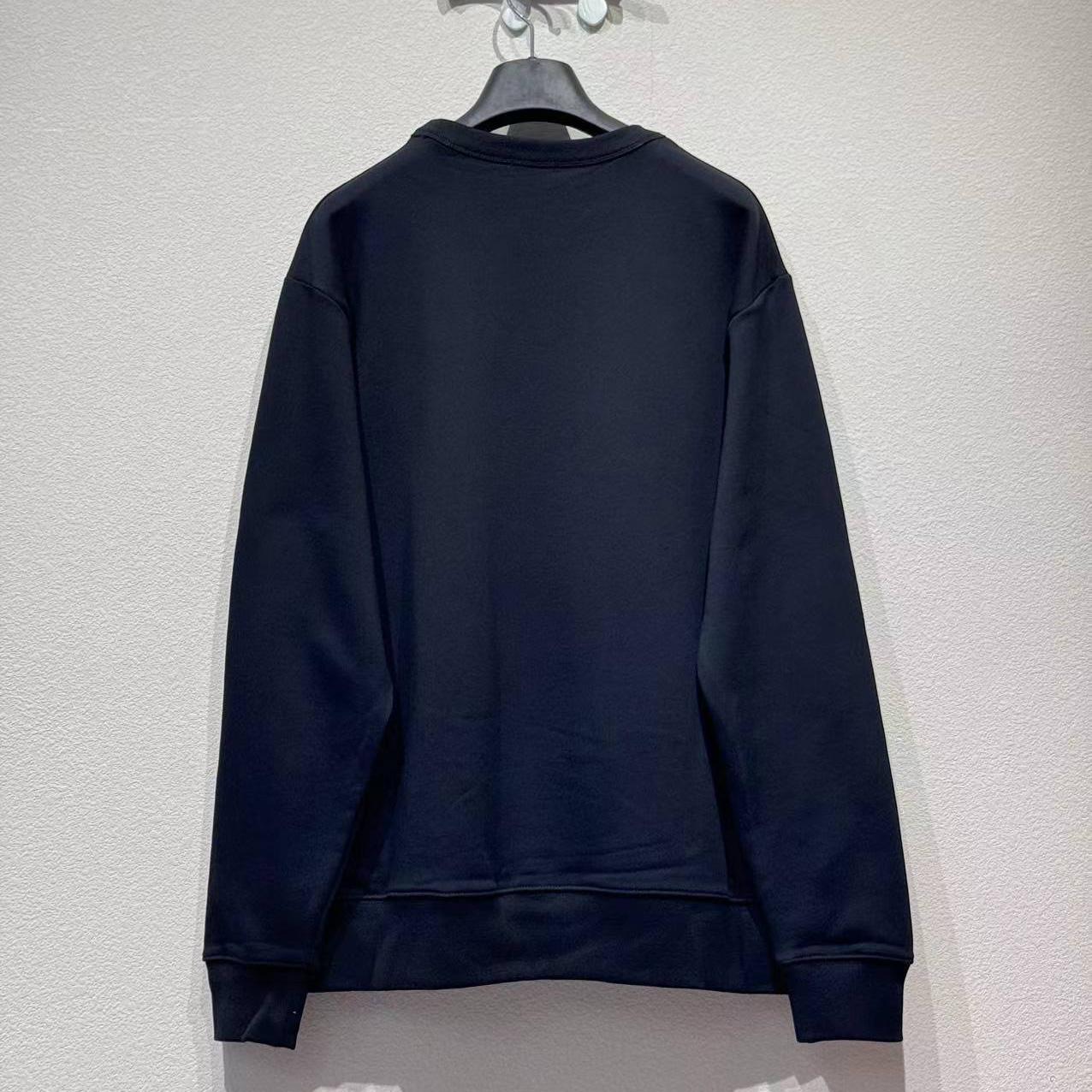 Dior Montaigne Sweatshirt  - FashionPlug