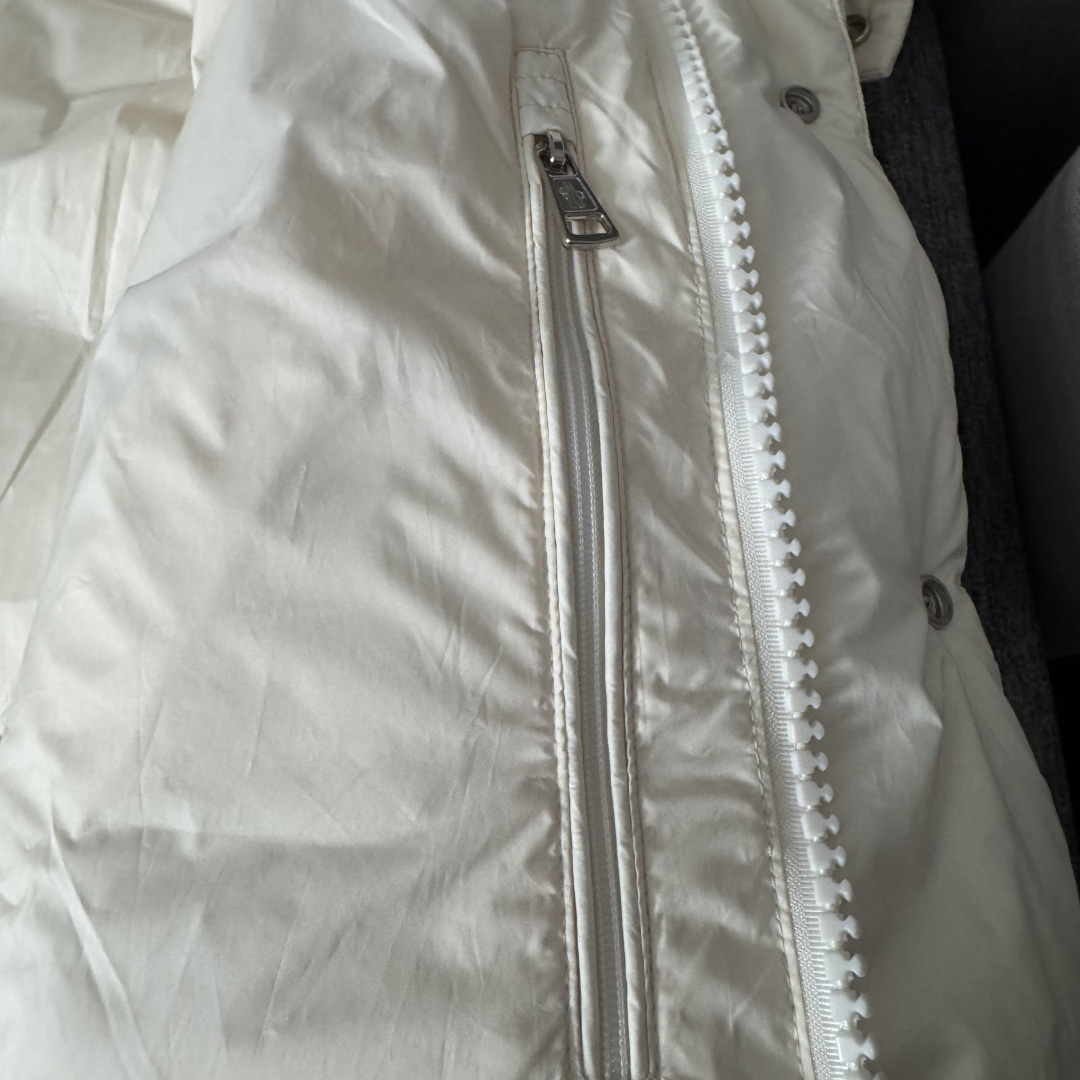Moncler Maya 70 Hooded Short Down Jacket - FashionPlug