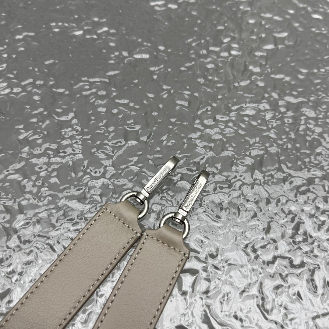 Acne Studios Sac À Bandouliere Camero Party - FashionPlug
