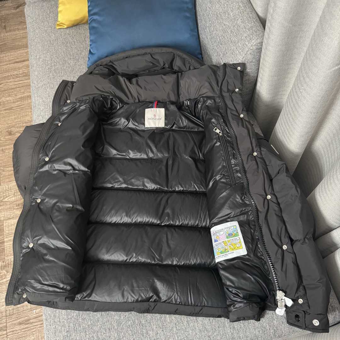 Moncler Maya 70 Hooded Short Down Jacket - FashionPlug