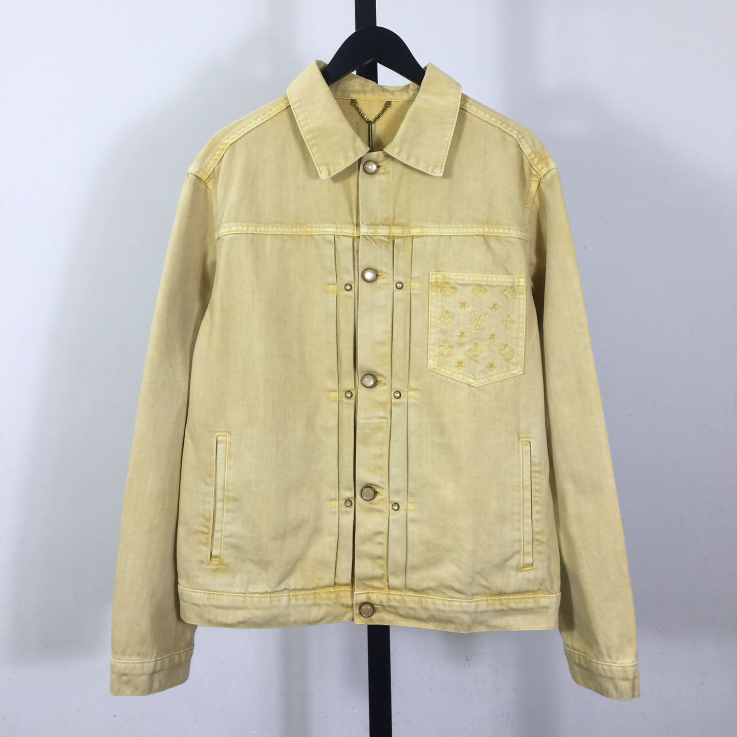 Louis Vuitton Garment-Dyed Denim Type II Trucker Jacket   1AHUY0 - FashionPlug