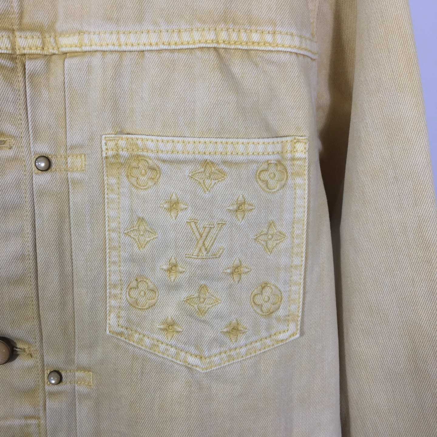Louis Vuitton Garment-Dyed Denim Type II Trucker Jacket   1AHUY0 - FashionPlug