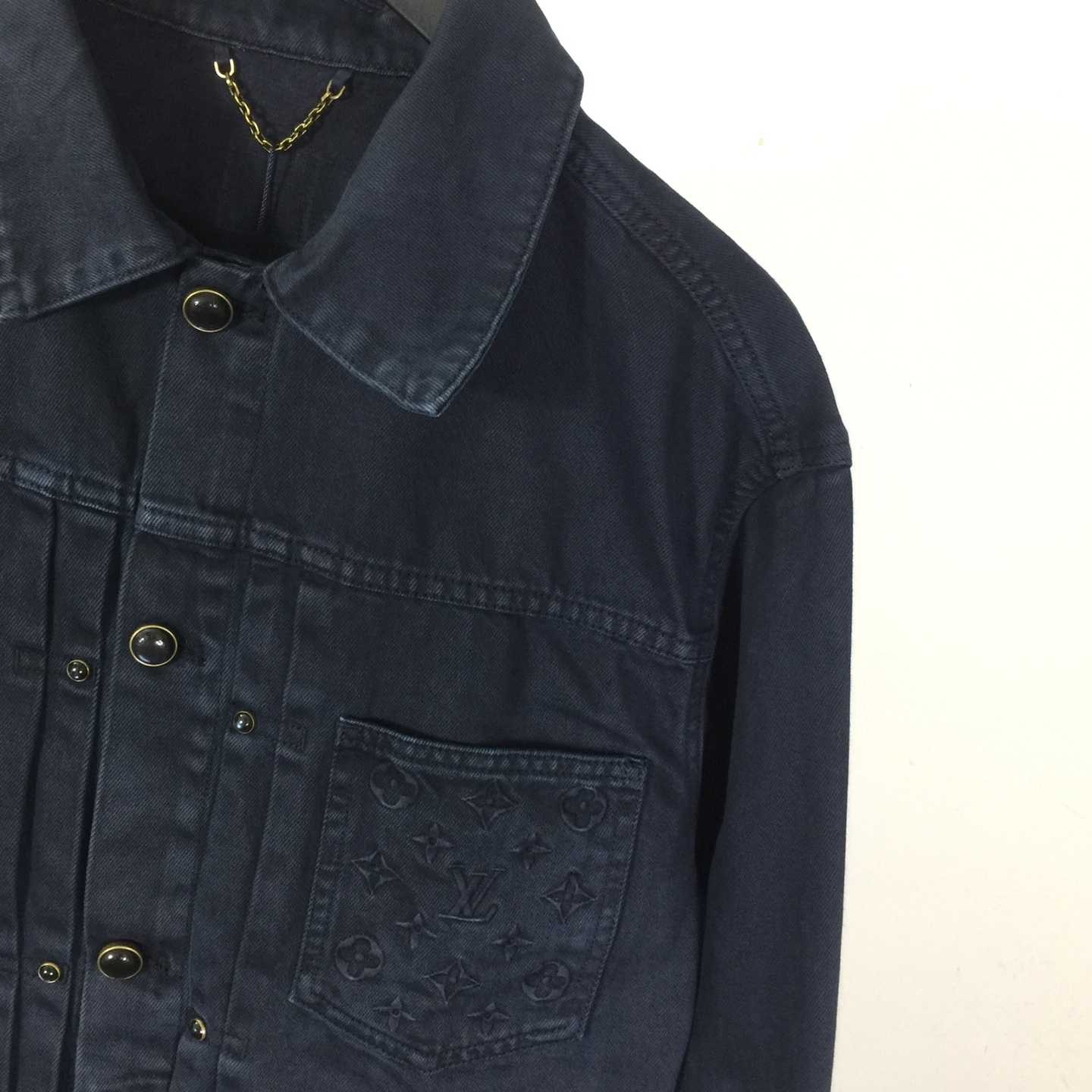 Louis Vuitton Garment-Dyed Denim Type II Trucker Jacket   1AHUY5 - FashionPlug