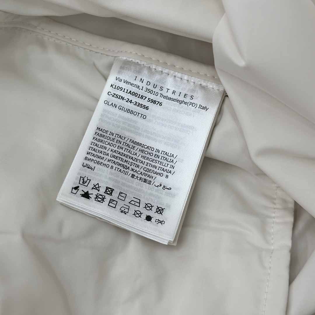 Moncler Olan Jacket - FashionPlug
