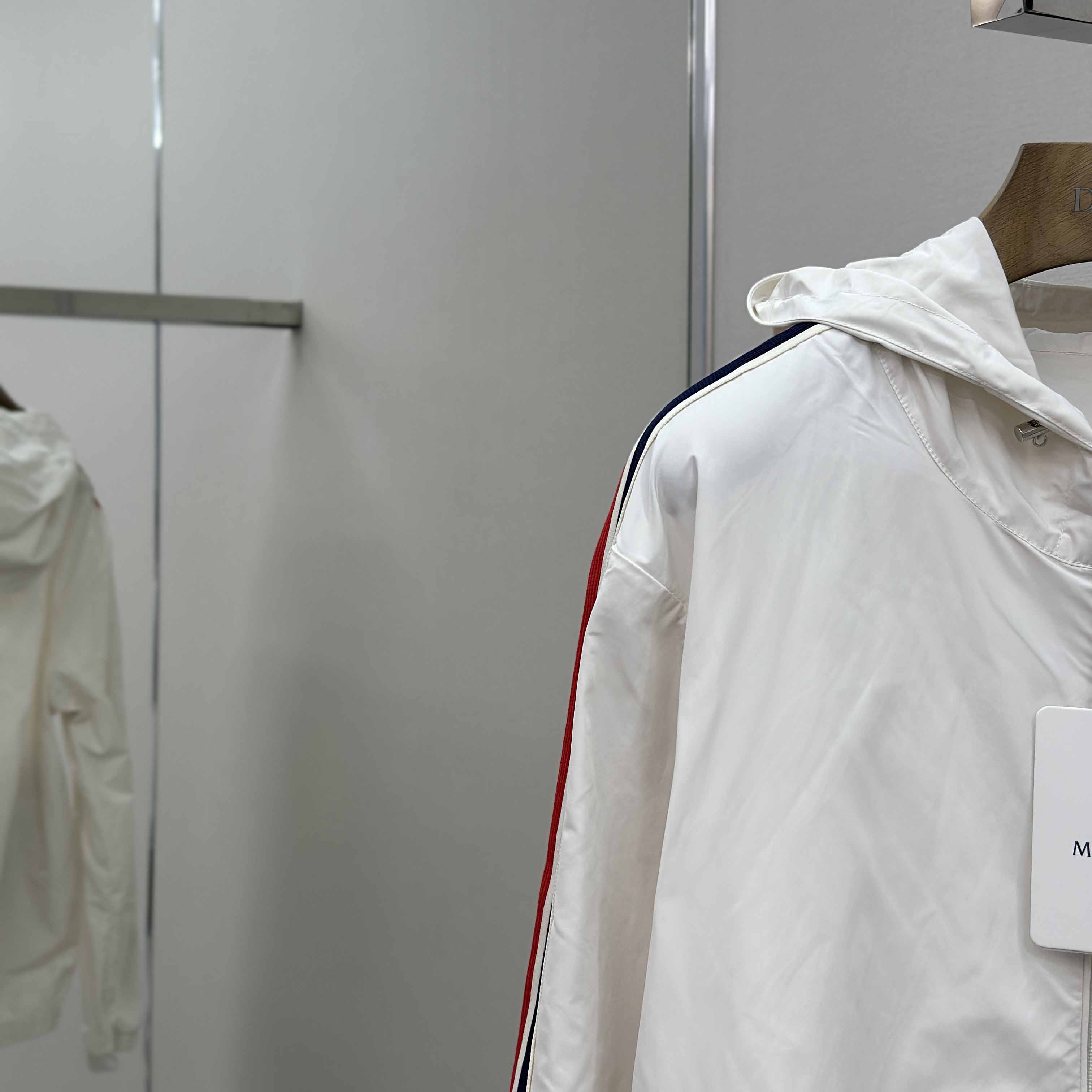 Moncler Olan Jacket - FashionPlug