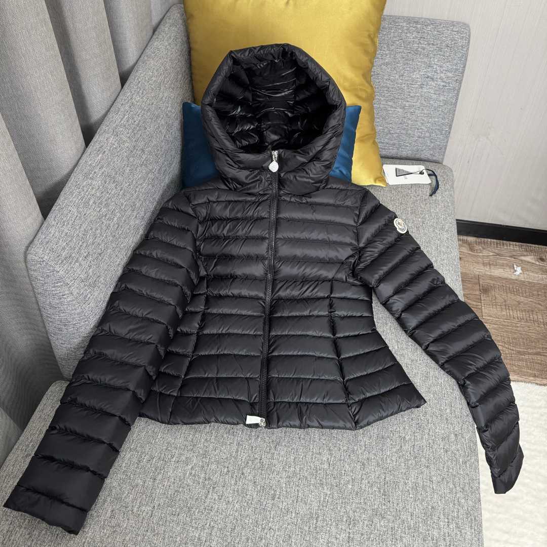 Moncler Ige Hooded Short Down Jacket - FashionPlug