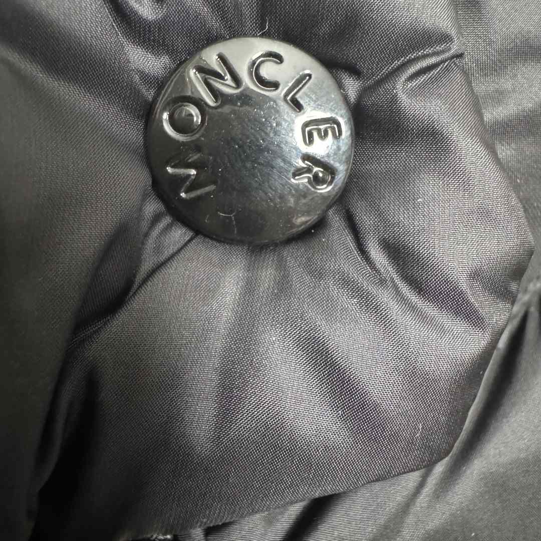 Moncler Igelle Short Down Jacket   2501 - FashionPlug