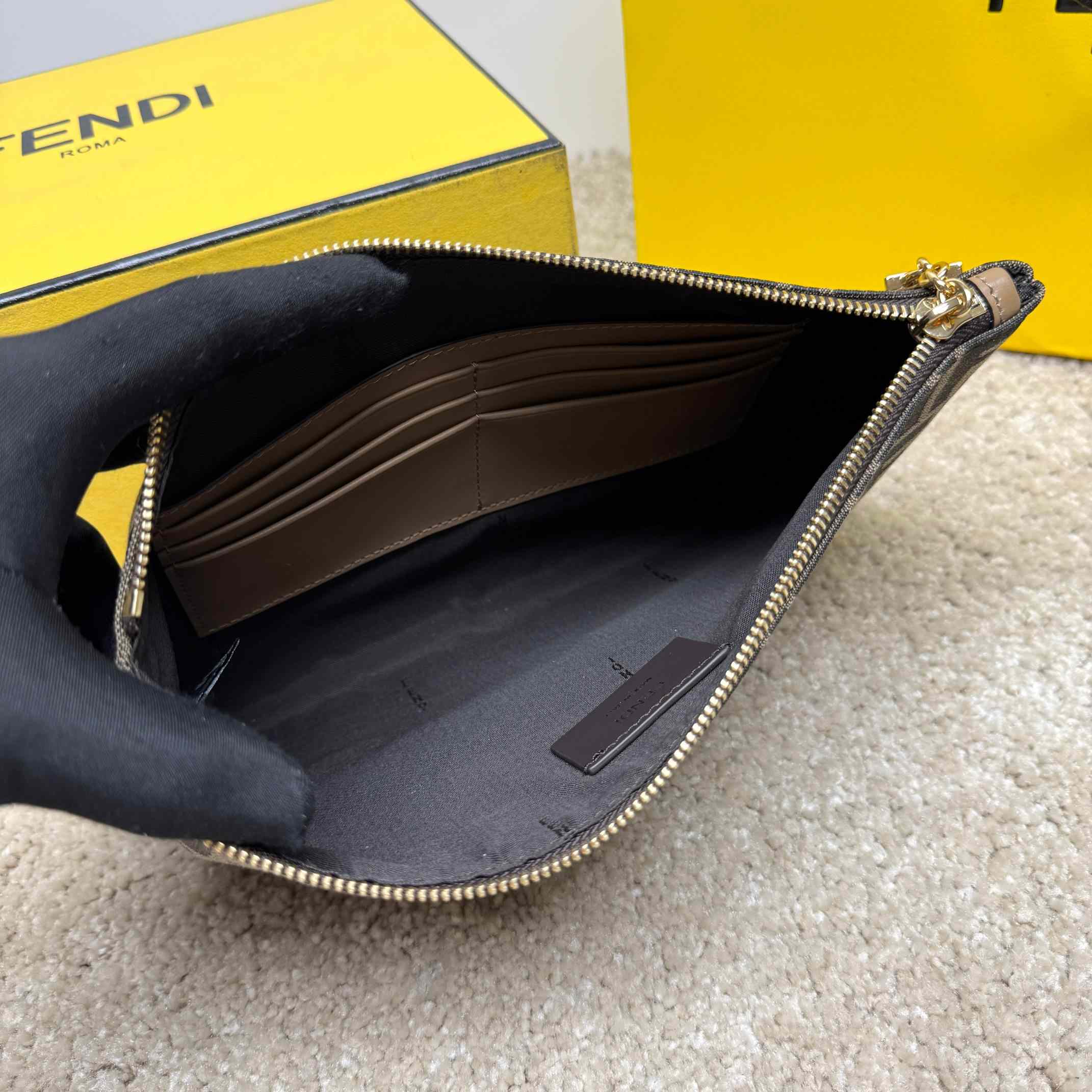 Fendi Flat Baguette Pouch Medium - FashionPlug