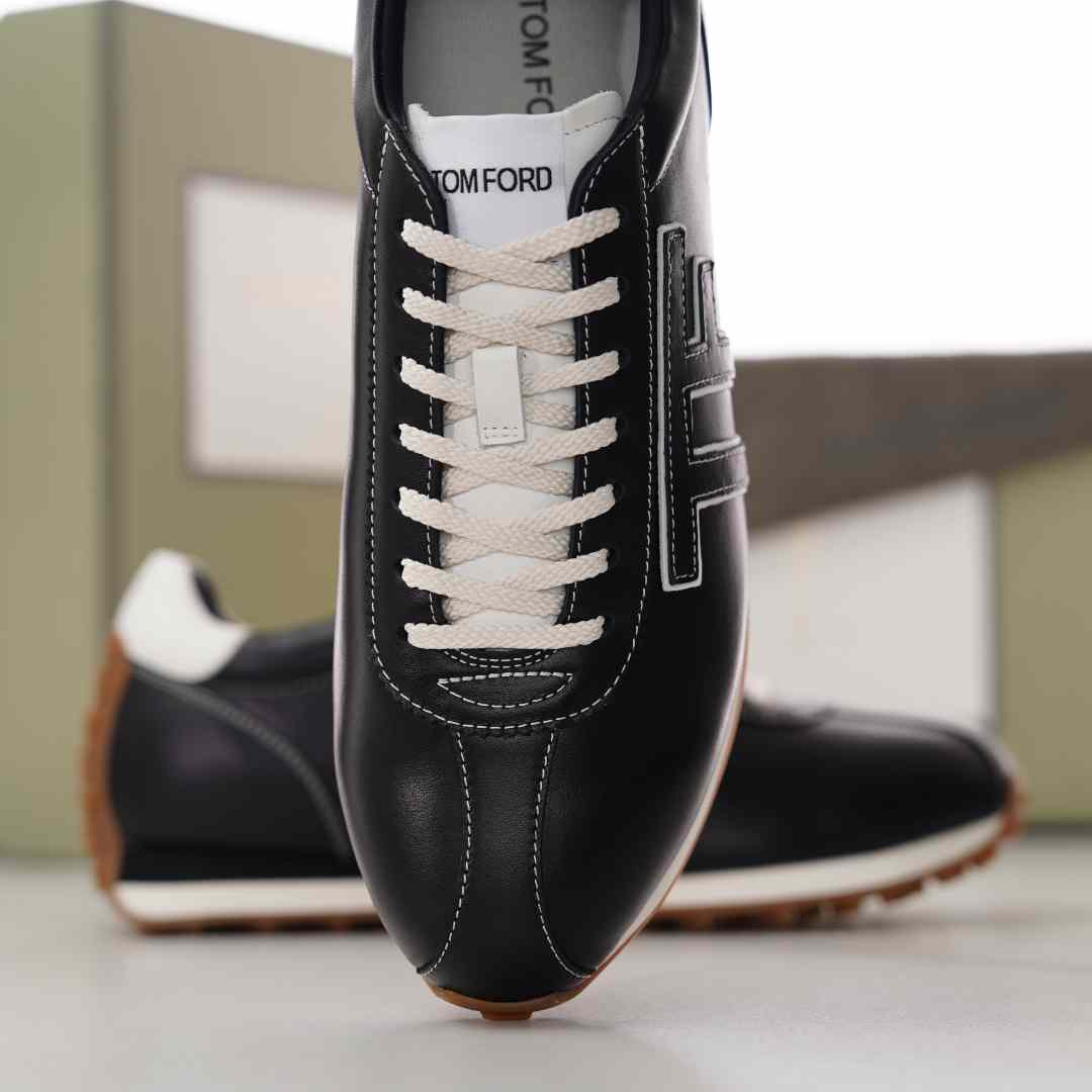 Thom Browne Leather Shoes - FashionPlug