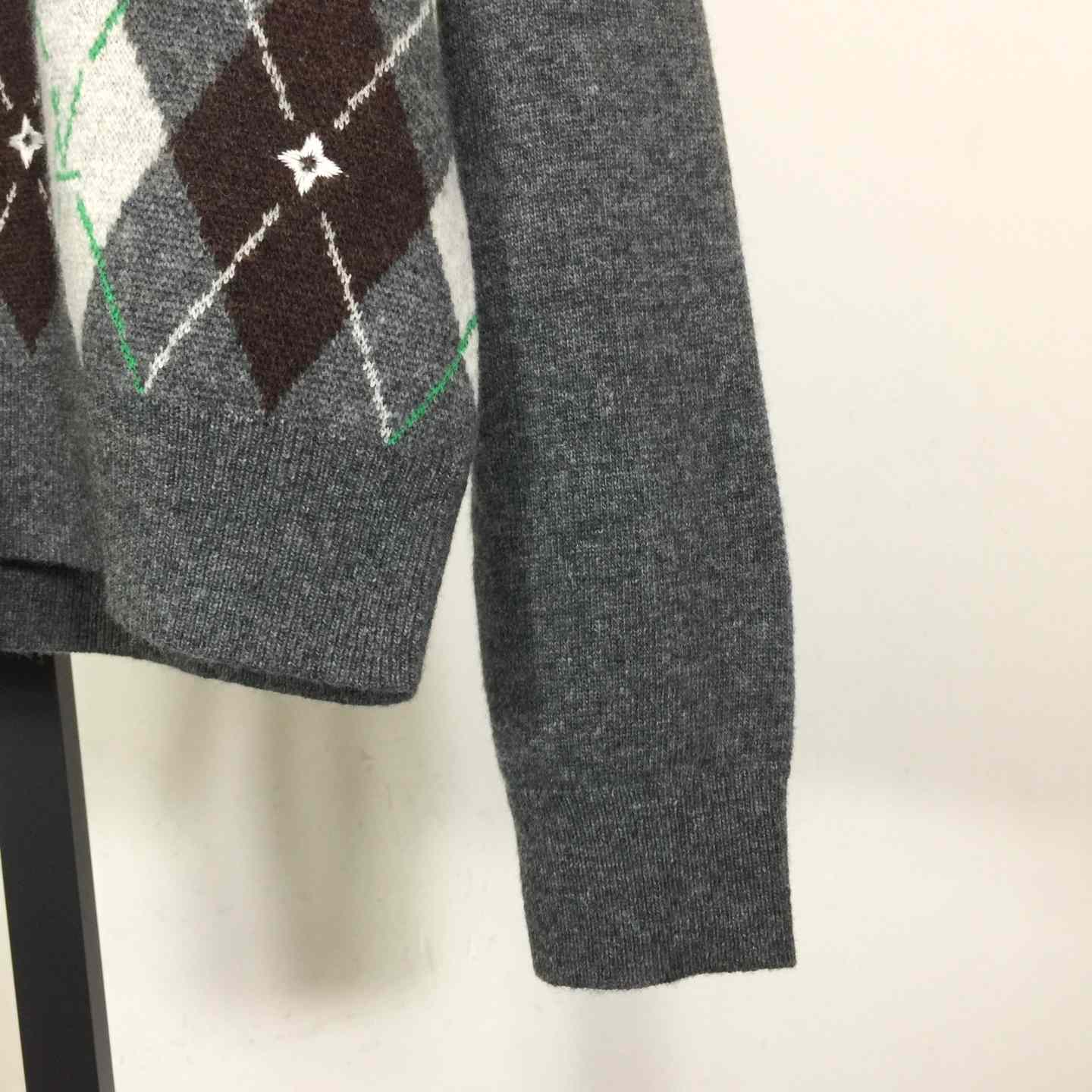 Louis Vuitton Argyle Crewneck    1AIMCJ - FashionPlug