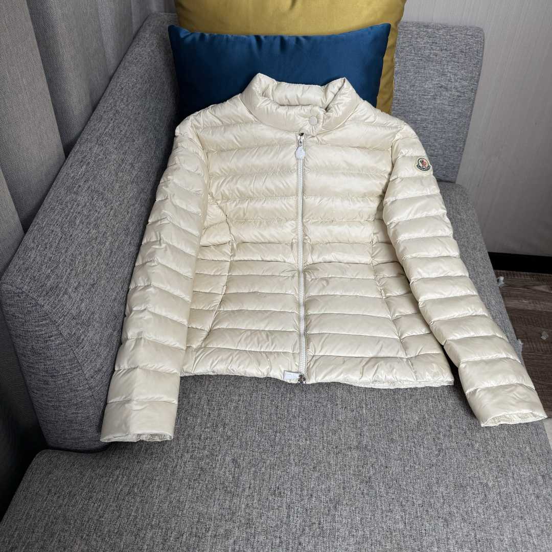 Moncler Igelle Short Down Jacket   2501 - FashionPlug